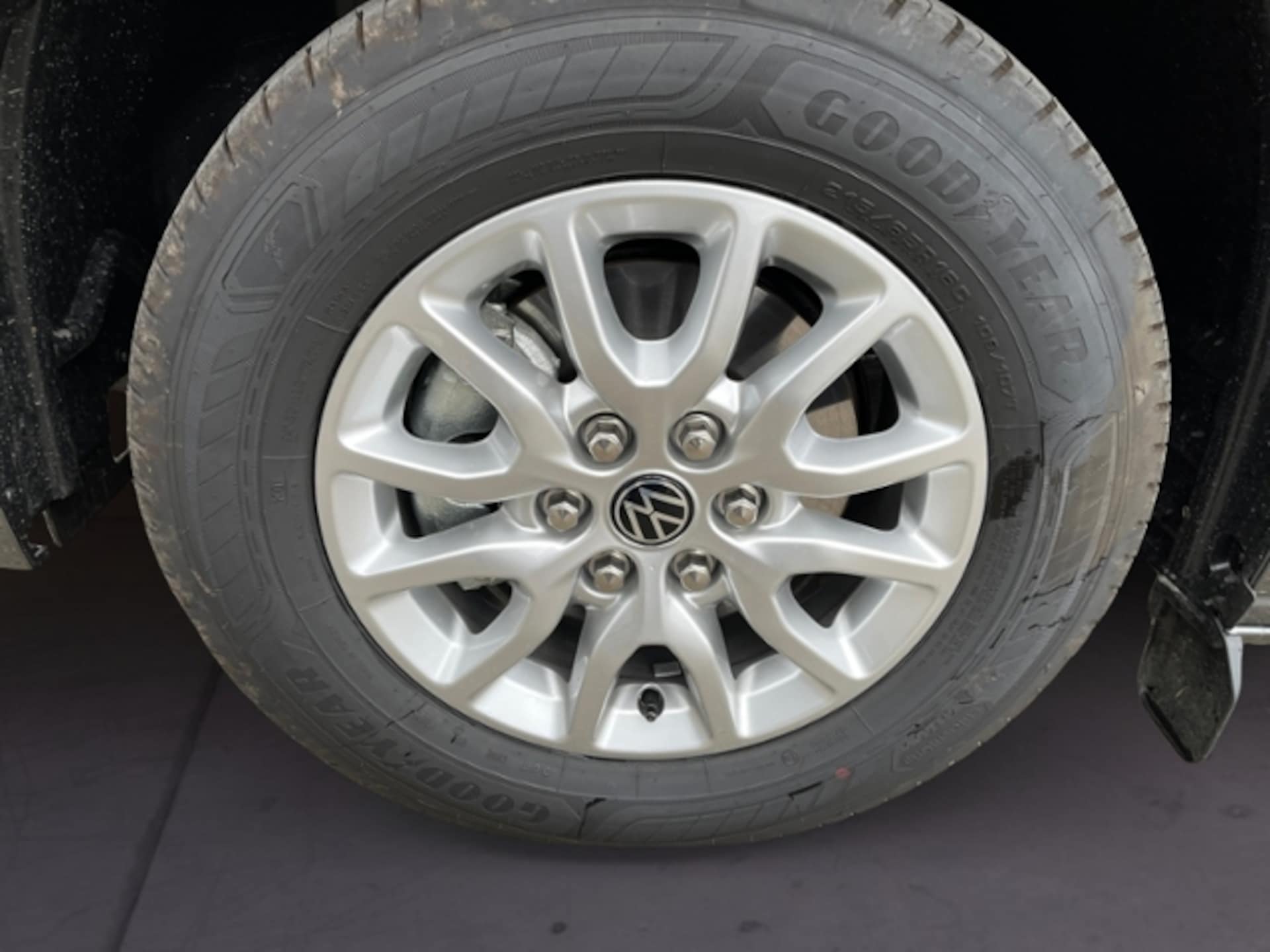 Volkswagen Caravelle langer Radstand Life