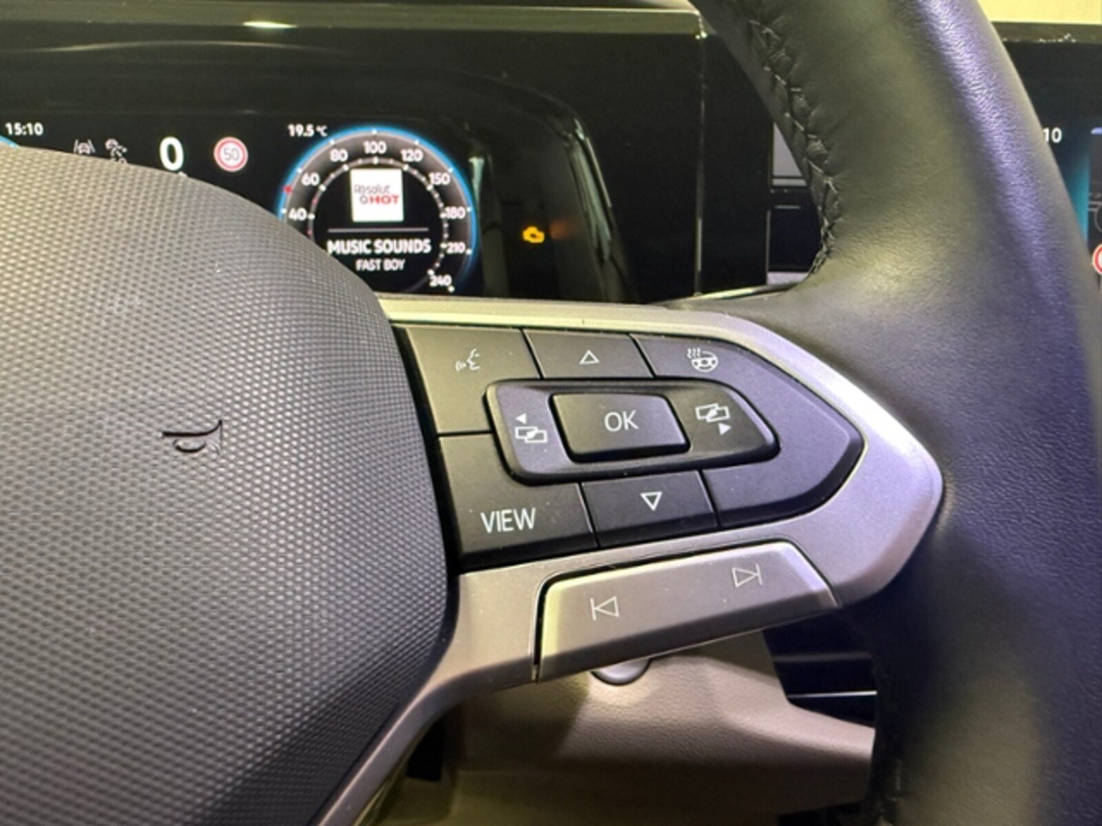 Volkswagen Multivan Langversion – Bild 16