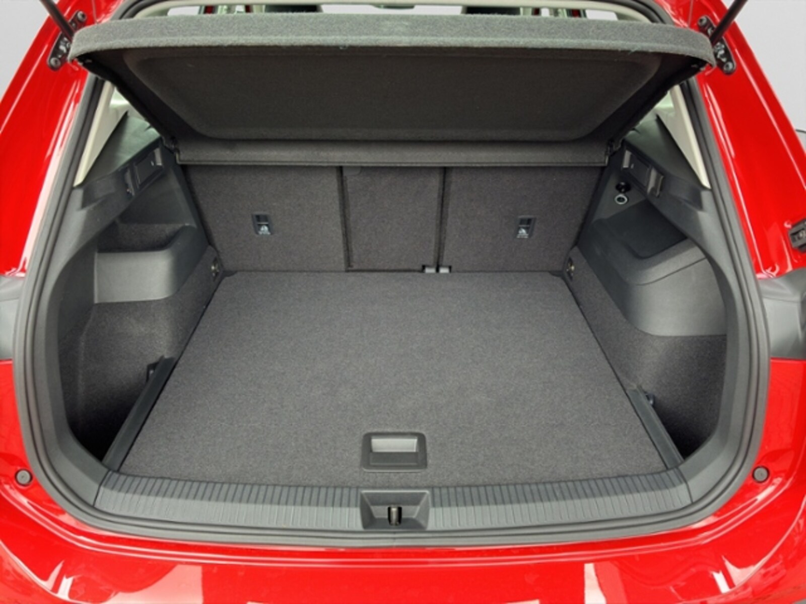 Volkswagen Tiguan – Bild 12