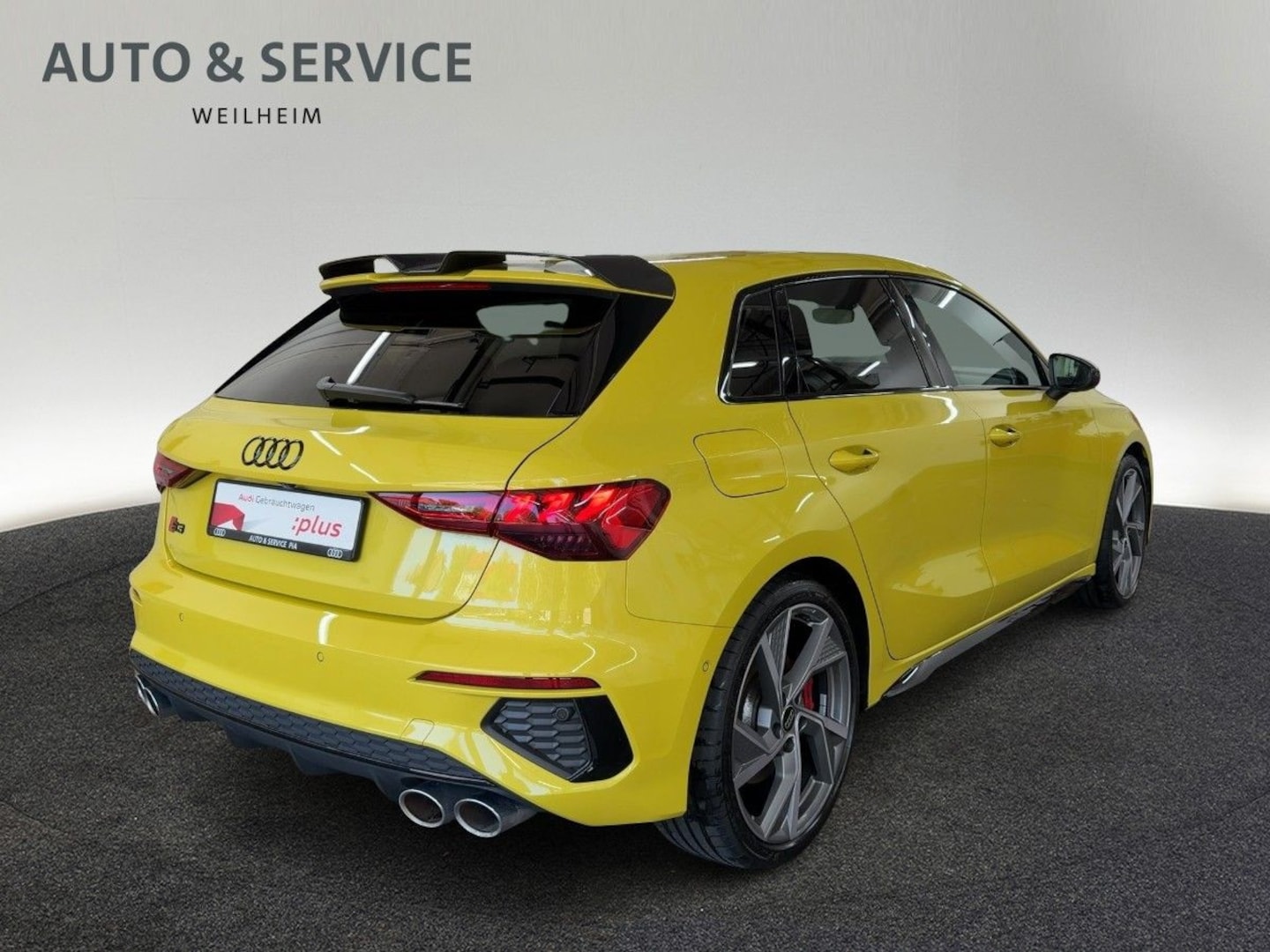 Bild über Audi S3 Sportback TFSI quattro S tronic - für weitere Informationen kontaktieren Sie den Audi Partner