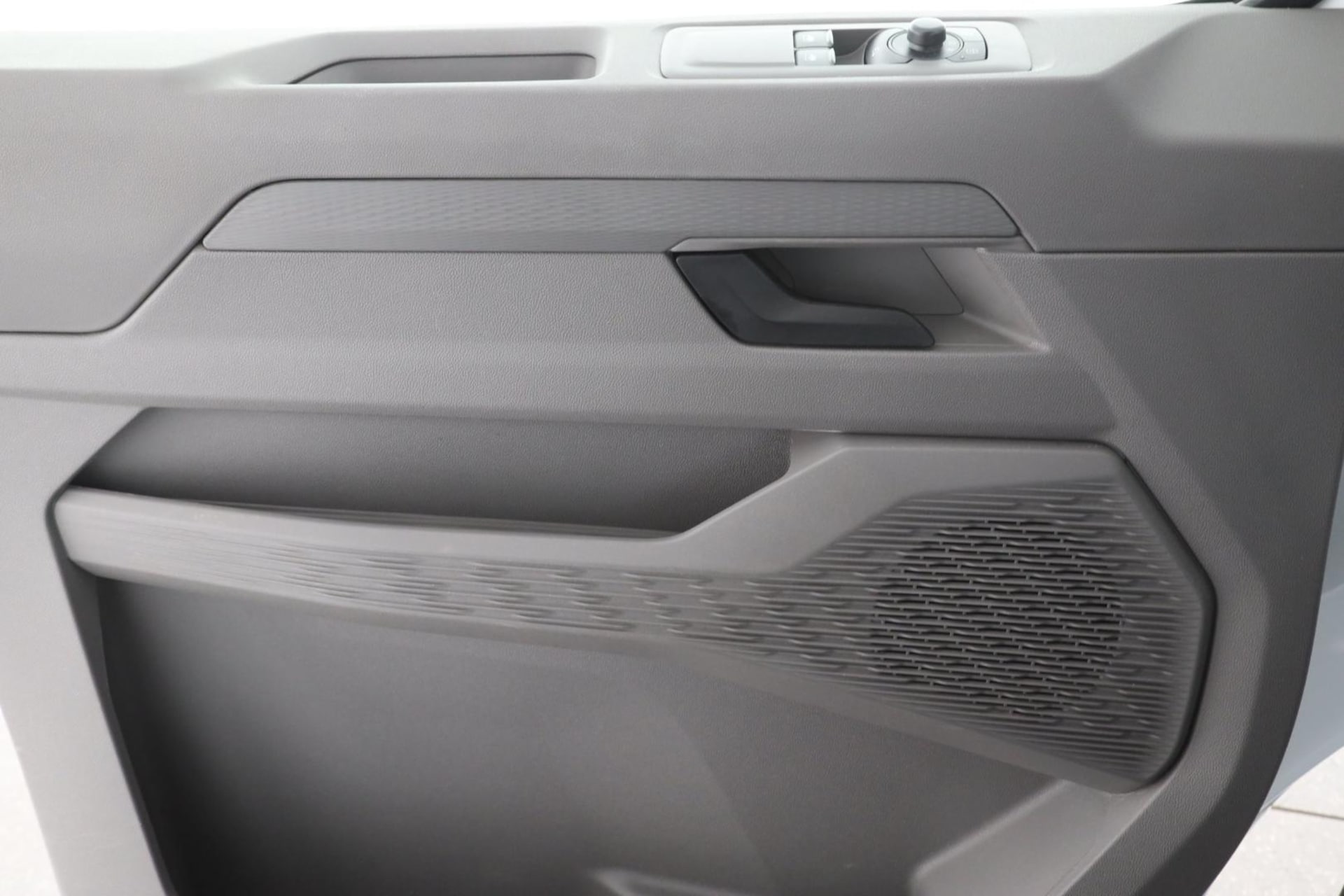 Volkswagen Transporter Kasten langer Radstand