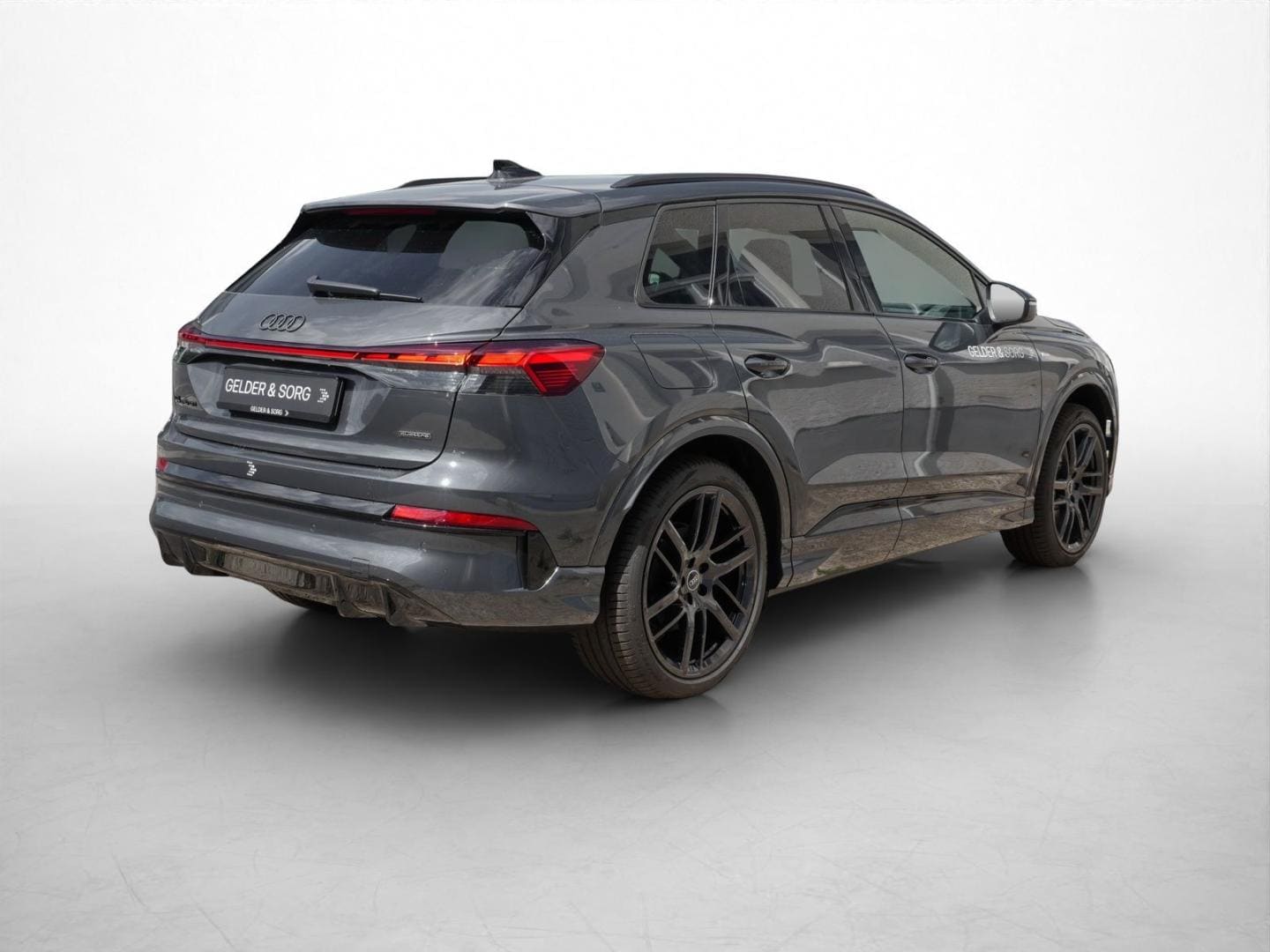 Bild über Audi Q4 SUV e-tron e-tron quattro 220 kW - für weitere Informationen kontaktieren Sie den Audi Partner
