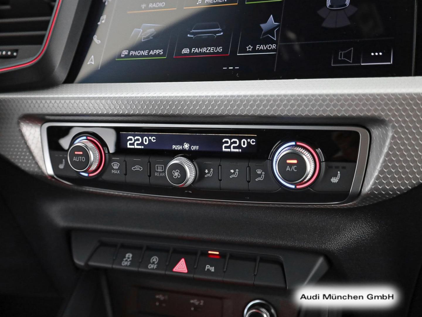 Bild über Audi A1 Sportback S line 35 TFSI S tronic - für weitere Informationen kontaktieren Sie den Audi Partner