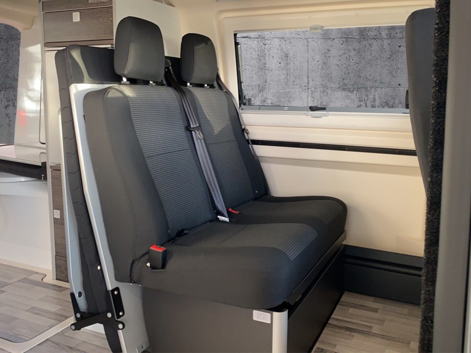 Volkswagen T6.1 Transporter Kasten kurzer Radstand – Bild 13