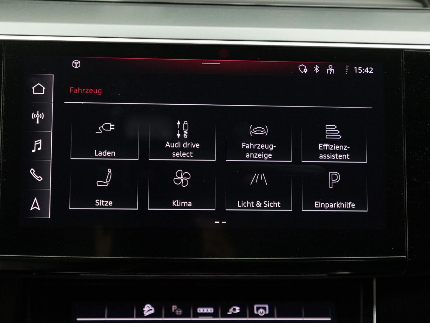 Image about Audi Q8 e-tron advanced 50 e-tron quattro
