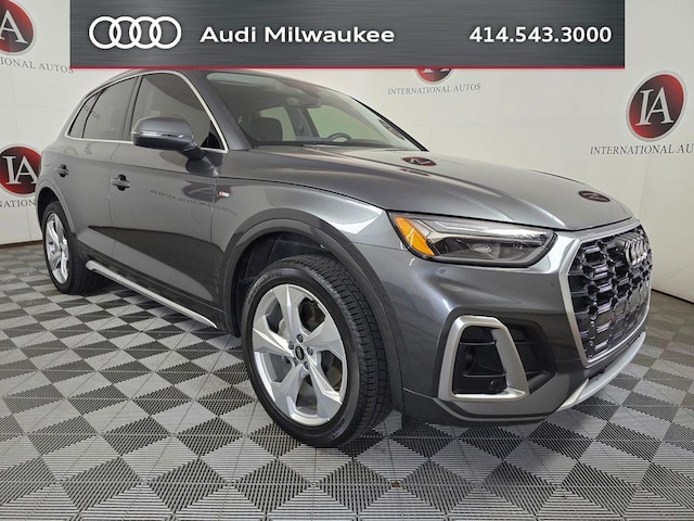 Photo of 2023 Audi Q5