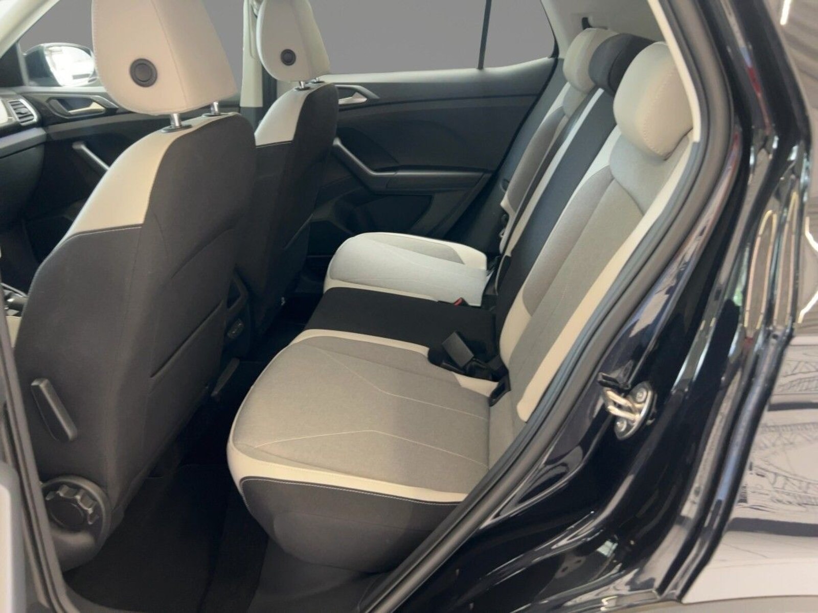 Volkswagen T-Cross – Bild 9