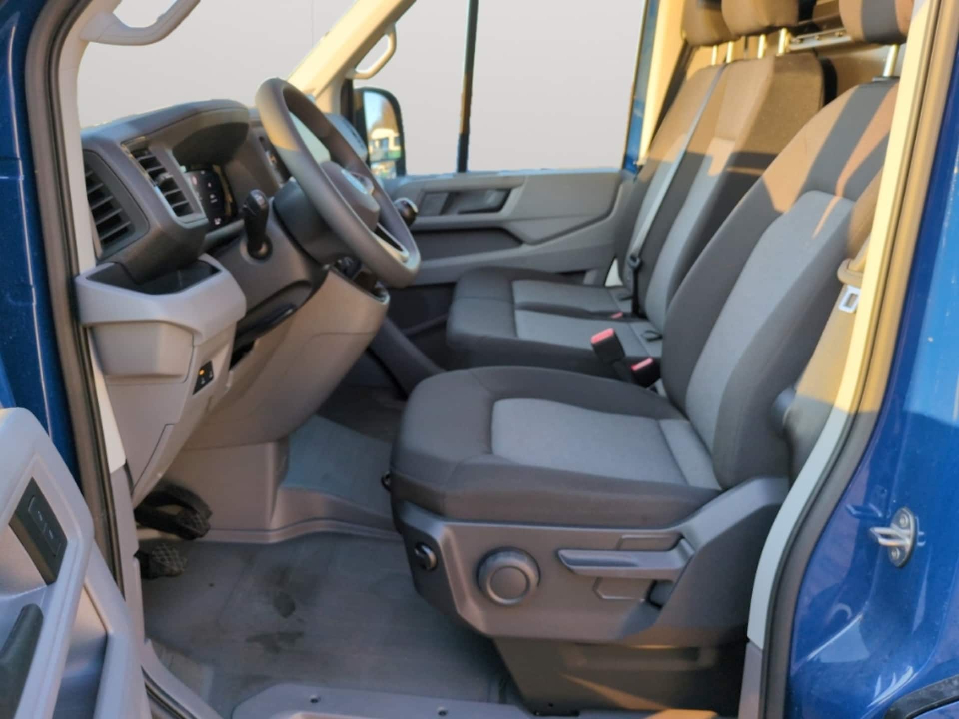 Volkswagen Crafter Kasten langer Radstand