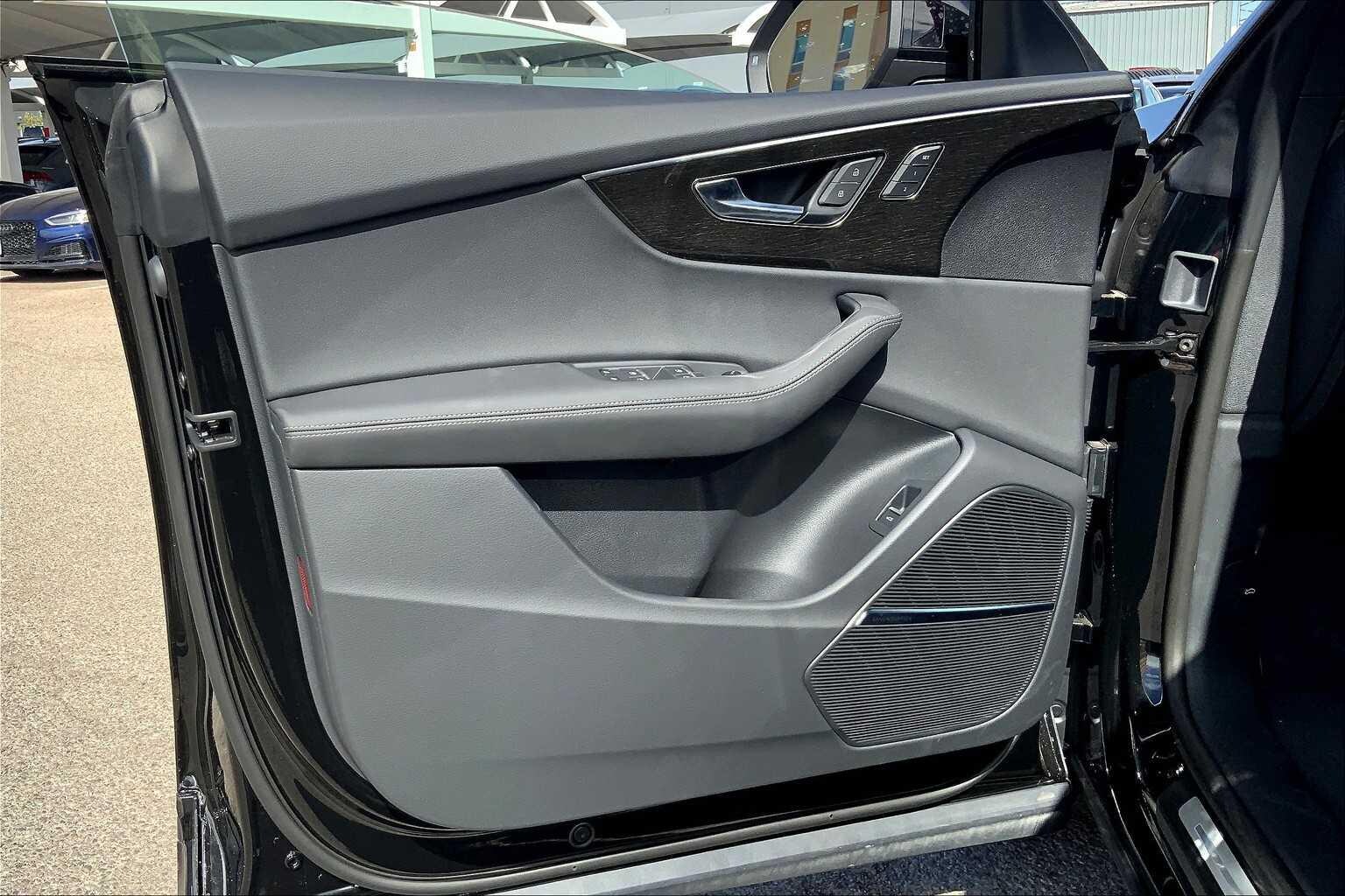 2026 Audi Q8 Premium Plus - Photo 10