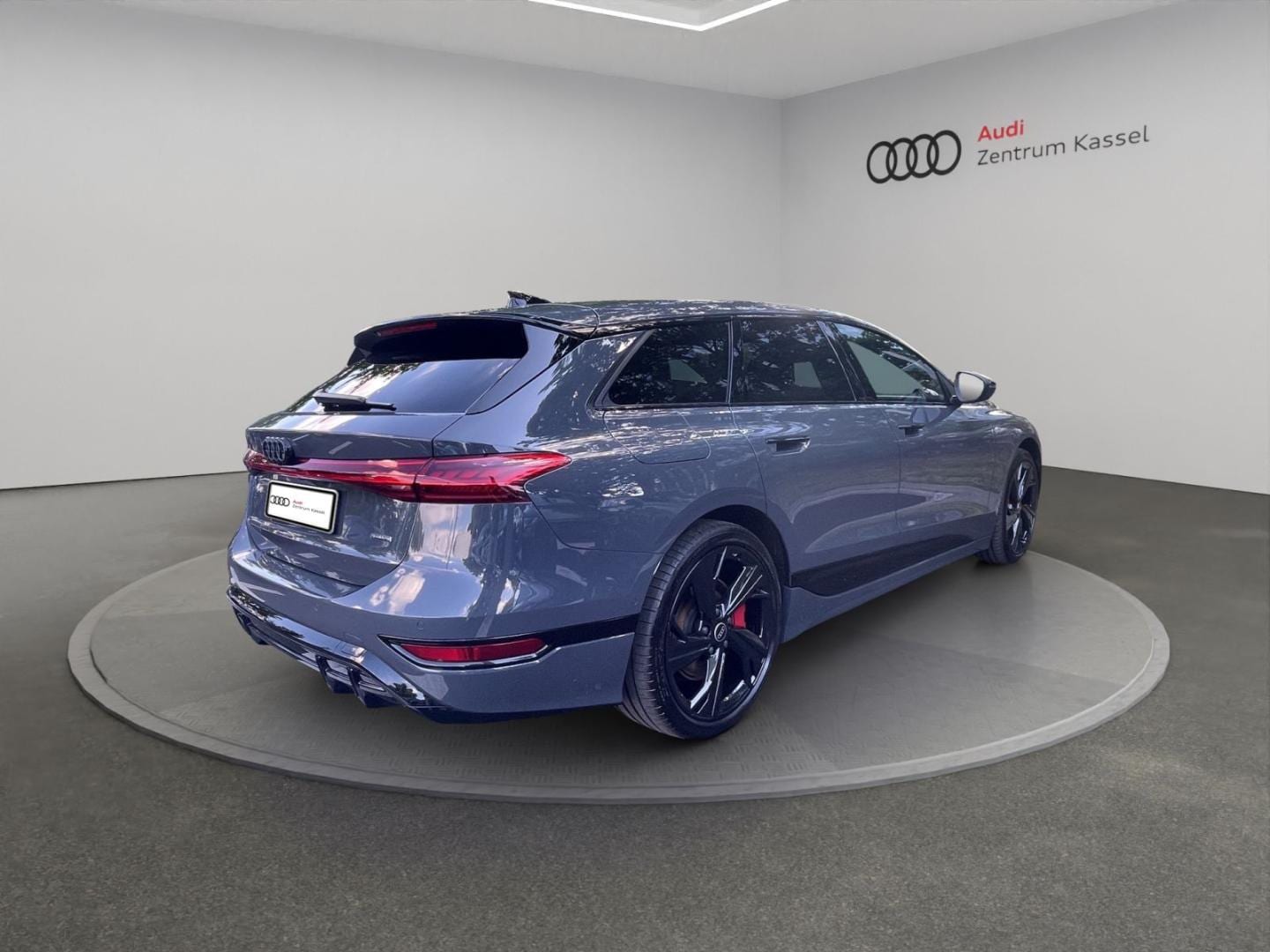 Bild über Audi A6 Avant e-tron e-tron quattro - für weitere Informationen kontaktieren Sie den Audi Partner