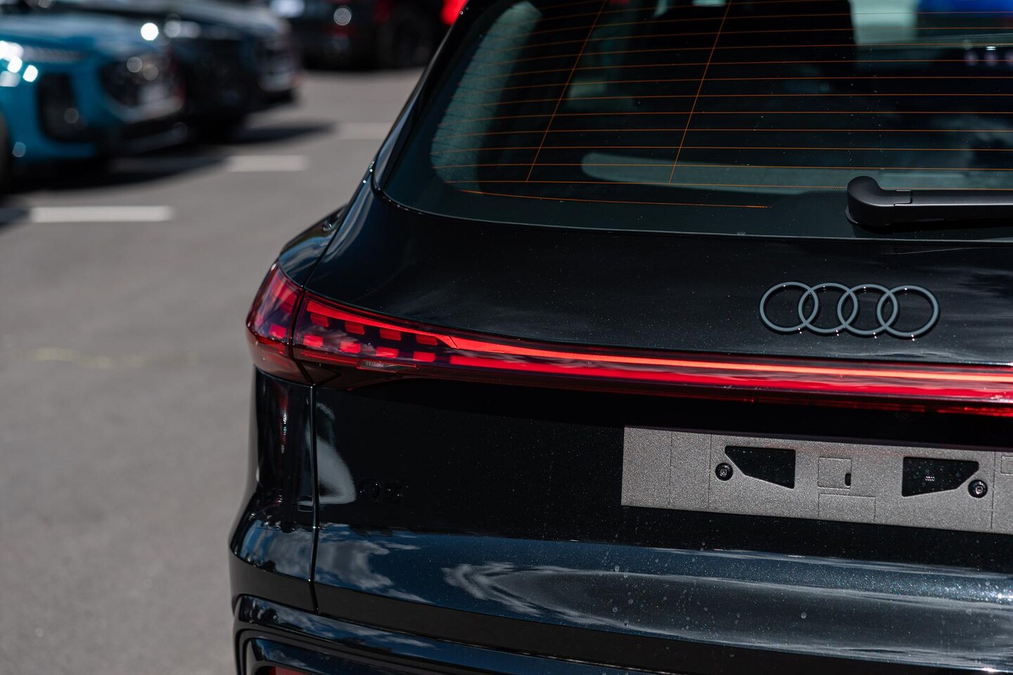 Image about Audi Q5 SUV TFSI S tronic