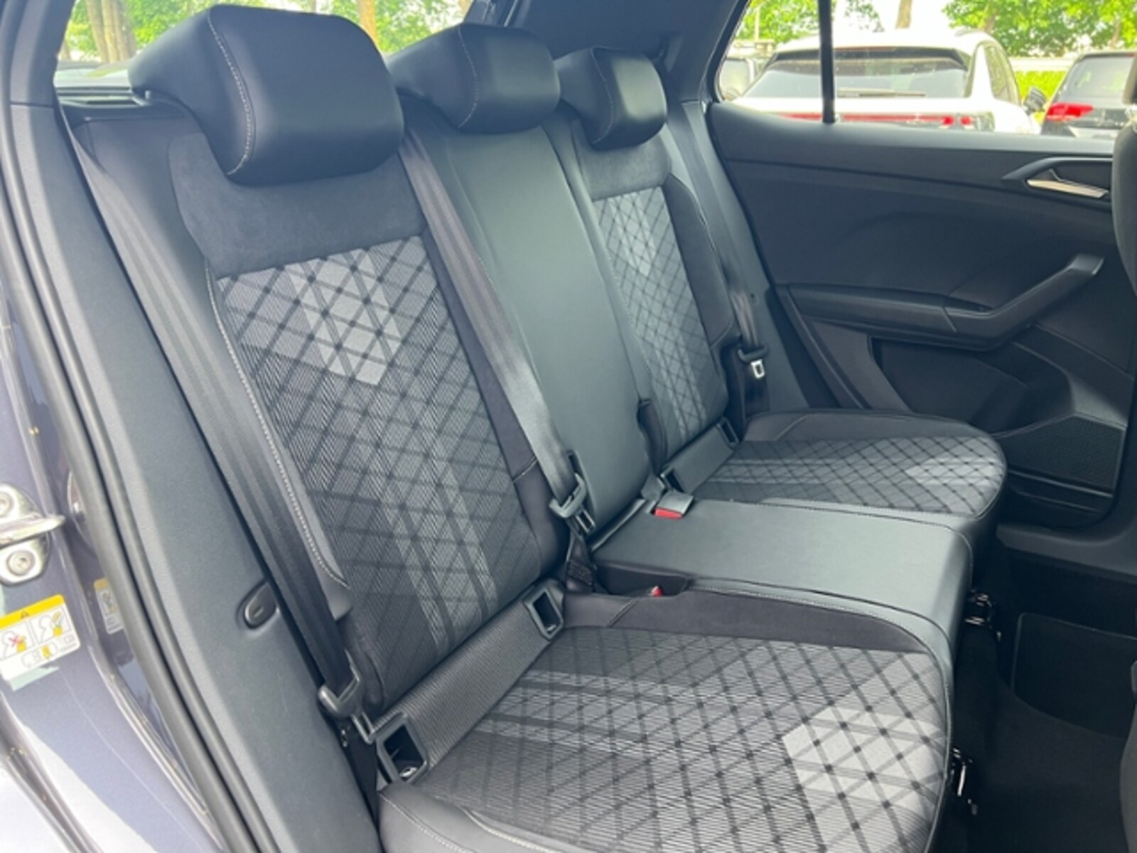 Volkswagen T-Cross – Bild 9