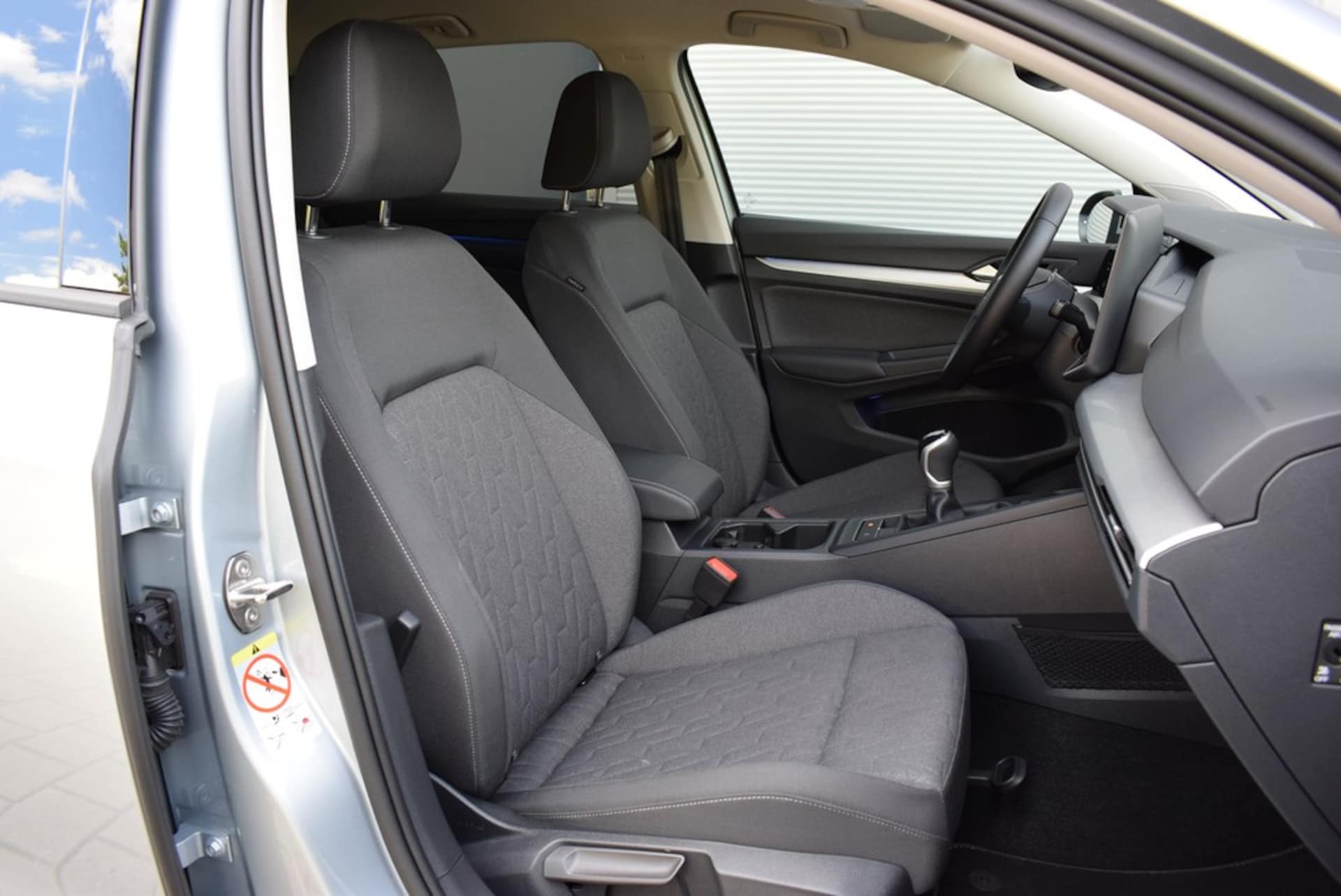 Volkswagen Golf Life