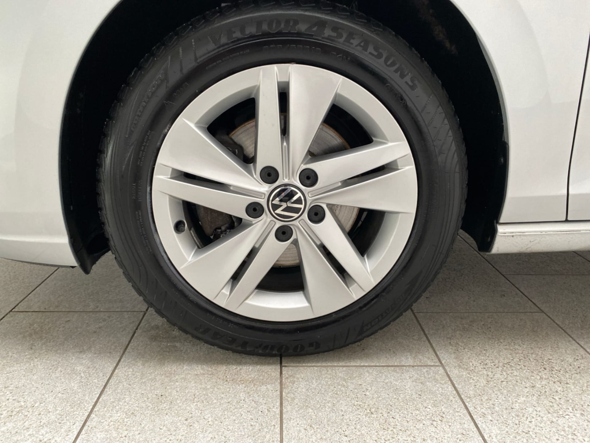 Volkswagen Golf Life