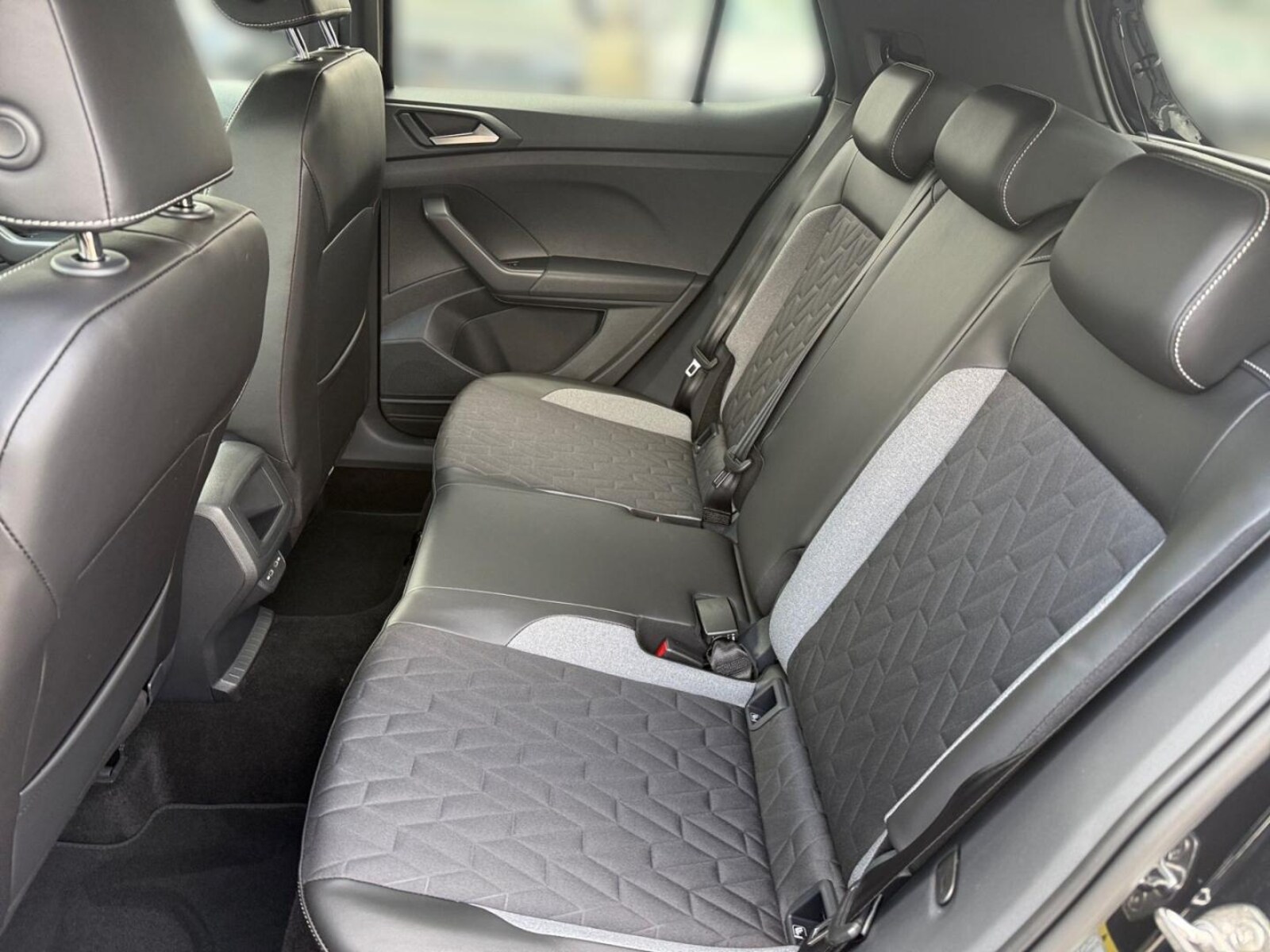 Volkswagen T-Cross – Bild 18