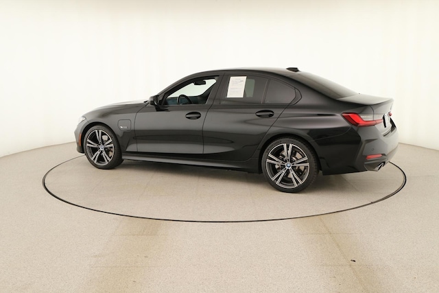2023 BMW