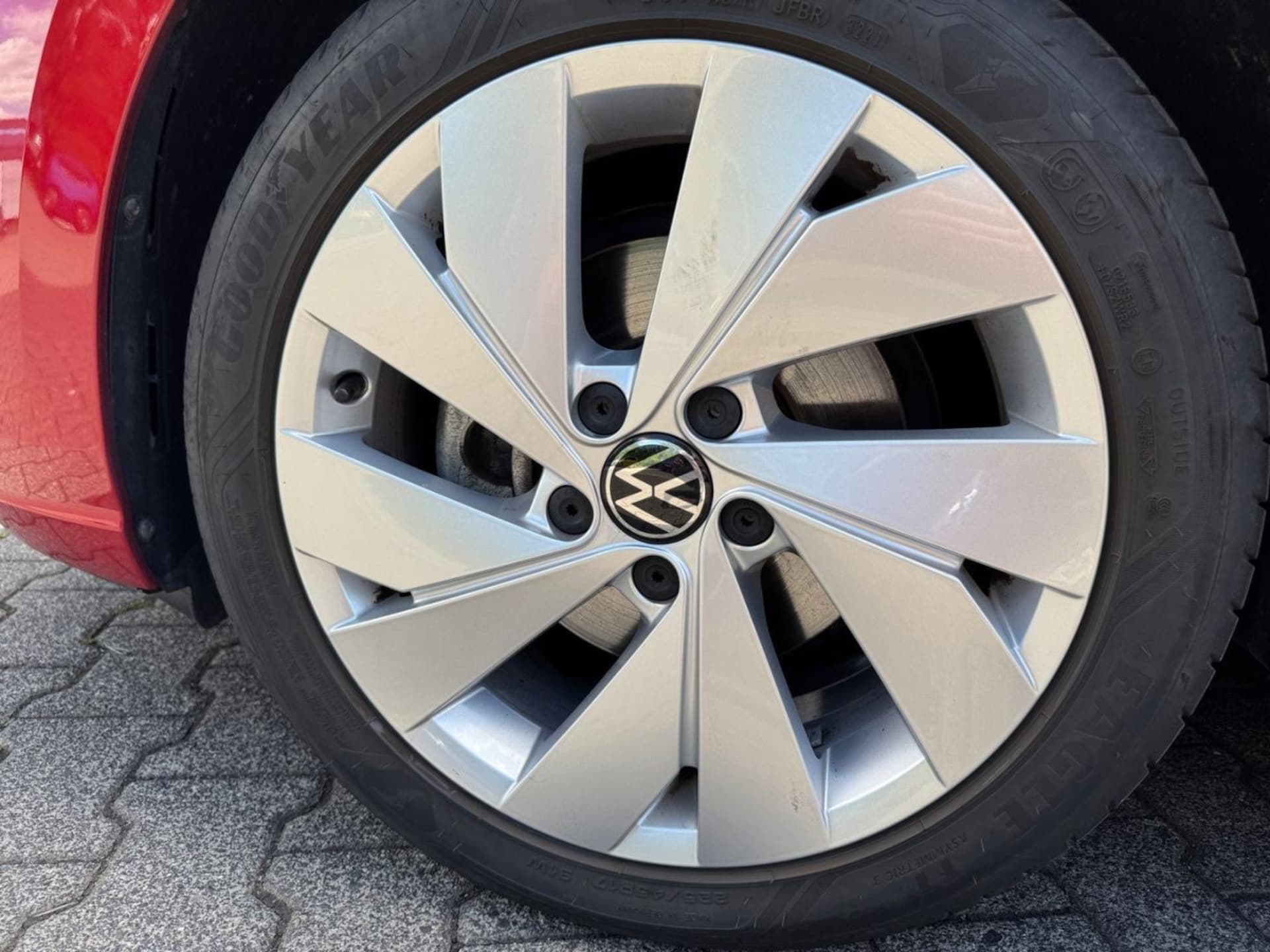 Volkswagen Golf Style