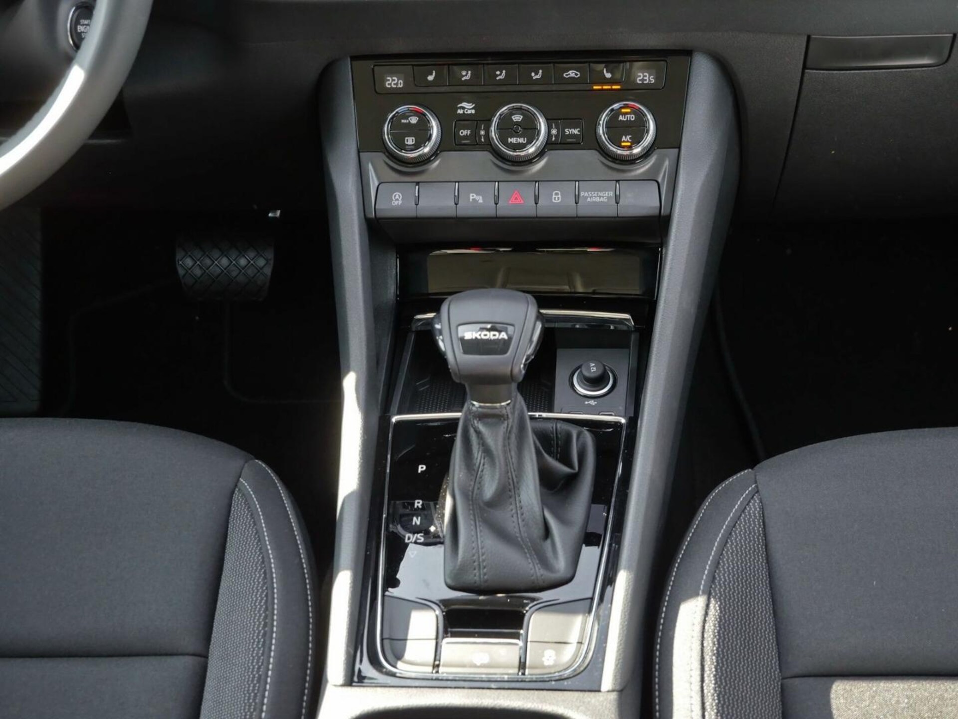 Skoda Karoq Selection