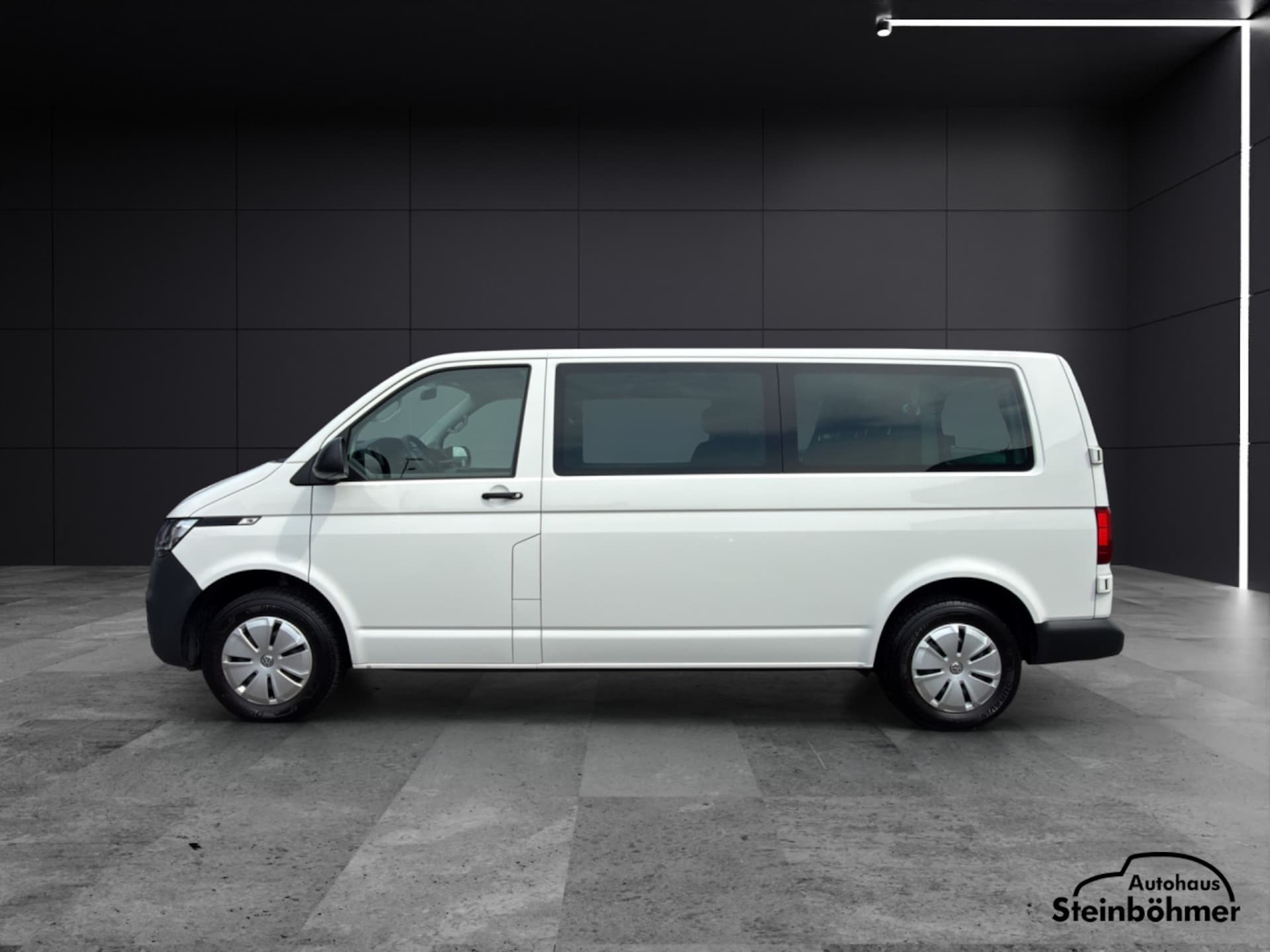 Volkswagen T6.1 Transporter Kombi langer Radstand