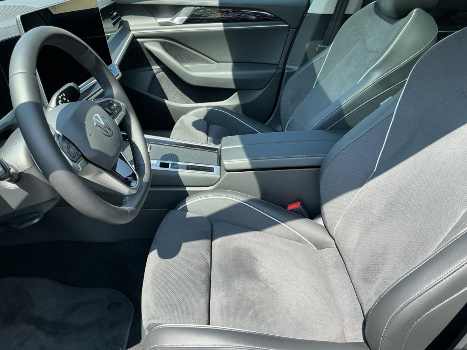 Volkswagen Passat Elegance