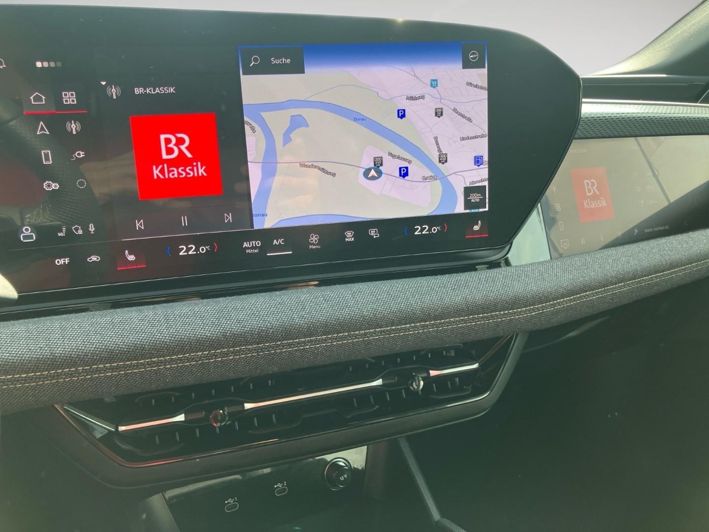 Bild über Audi A6 Sportback e-tron e-tron quattro - für weitere Informationen kontaktieren Sie den Audi Partner