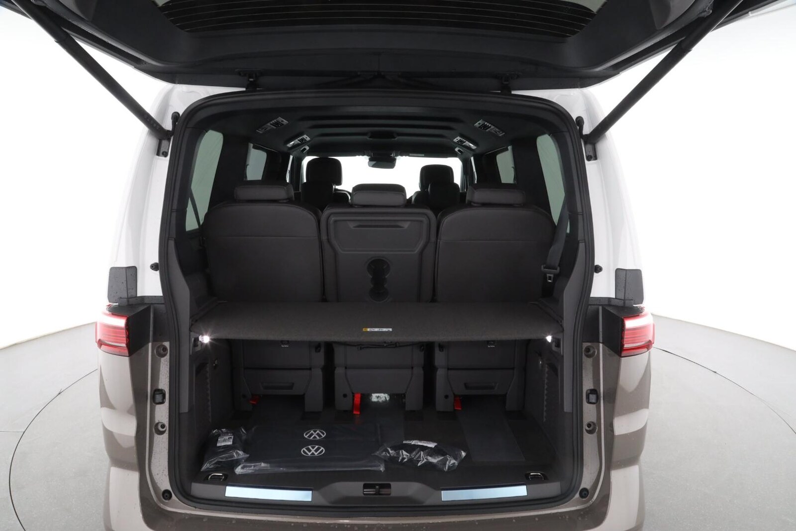 Volkswagen Multivan Langversion – Bild 10