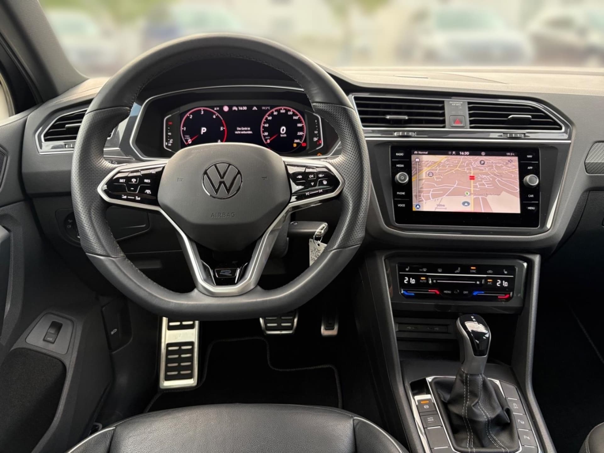 Volkswagen Tiguan R-Line