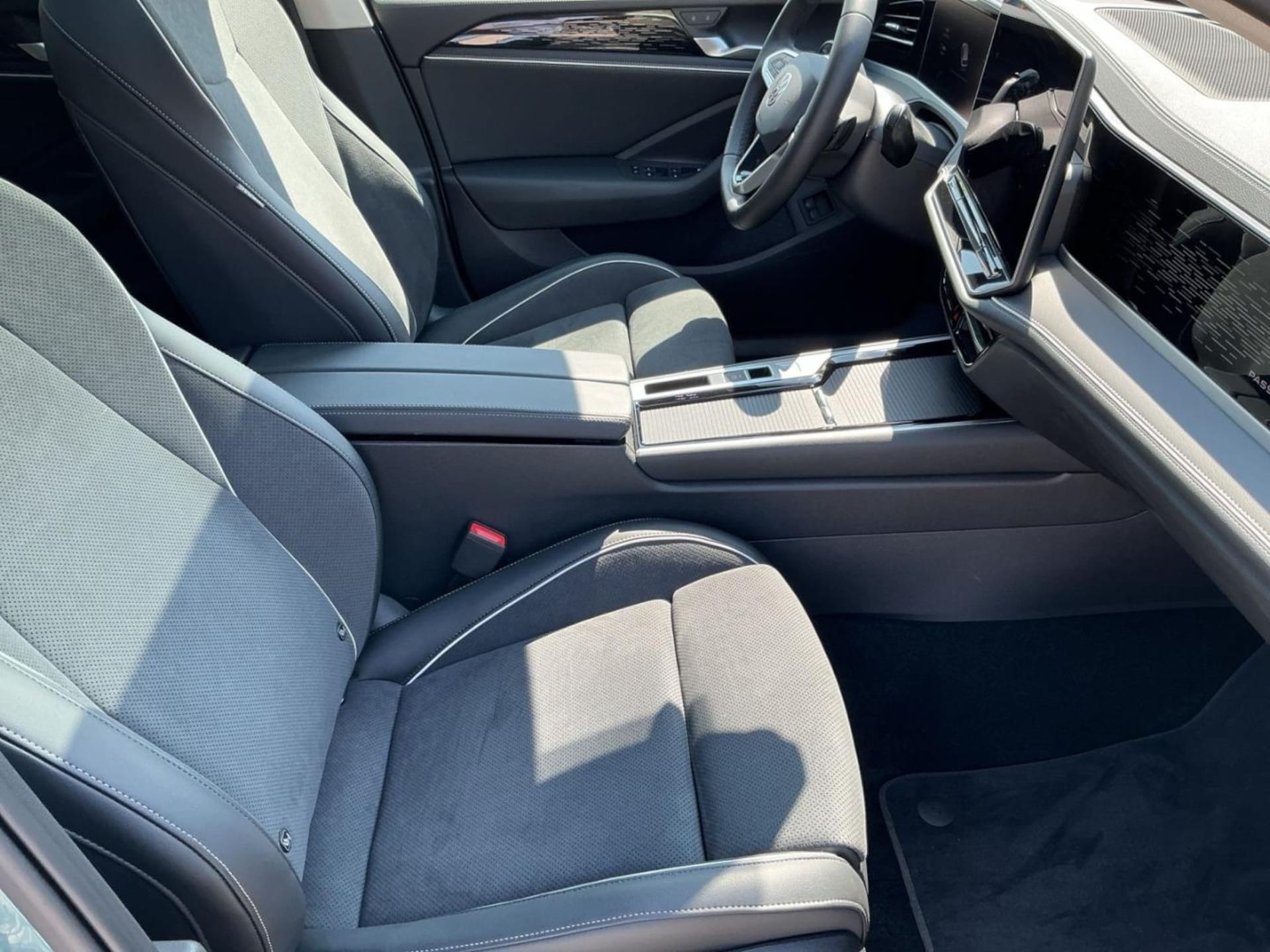 Volkswagen Passat Elegance
