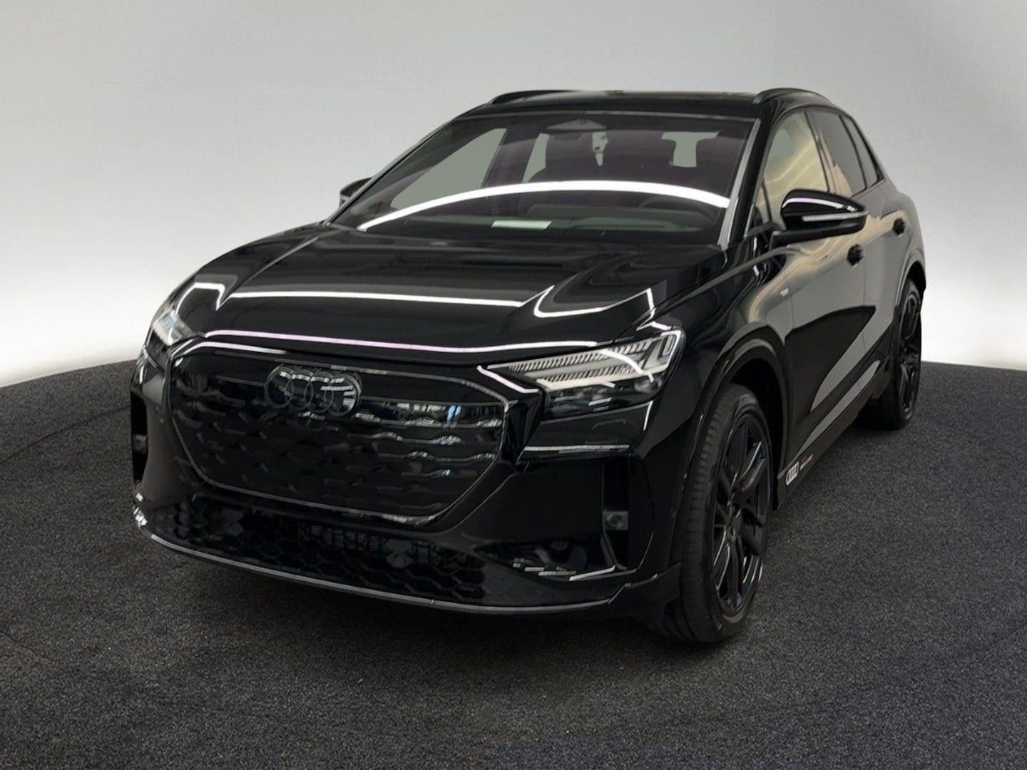 Bild über Audi Q4 SUV e-tron e-tron quattro performance 250 kW - für weitere Informationen kontaktieren Sie den Audi Partner