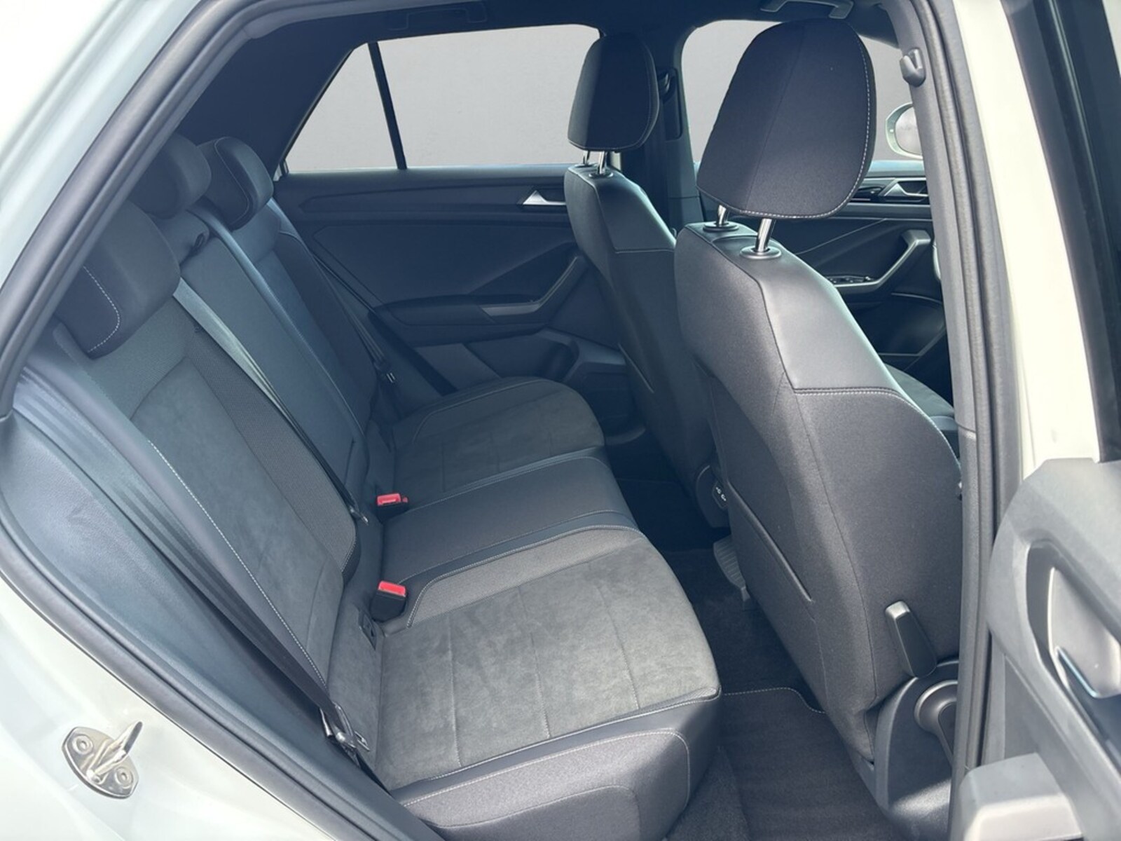 Volkswagen T-Roc – Bild 14