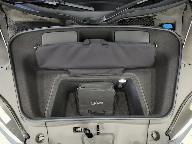 Audi R8 Spyder R8 Spyder V10 performance 5.2 FSI quattro S tronic for more details contact your dealer