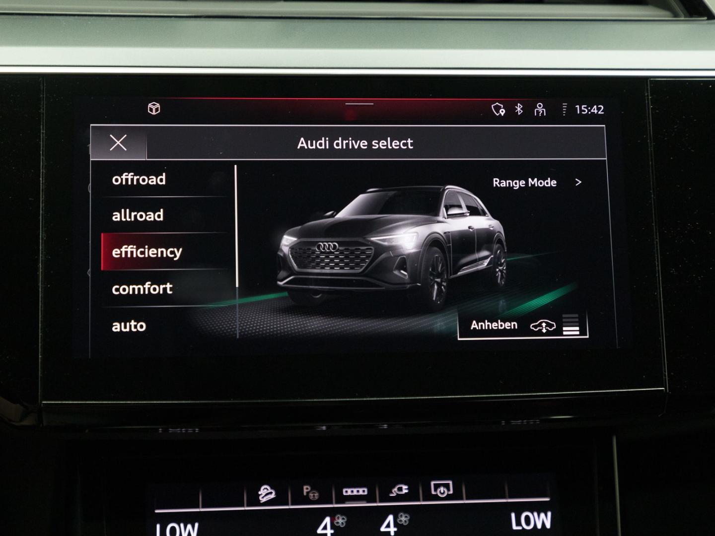 Image about Audi Q8 e-tron advanced 50 e-tron quattro