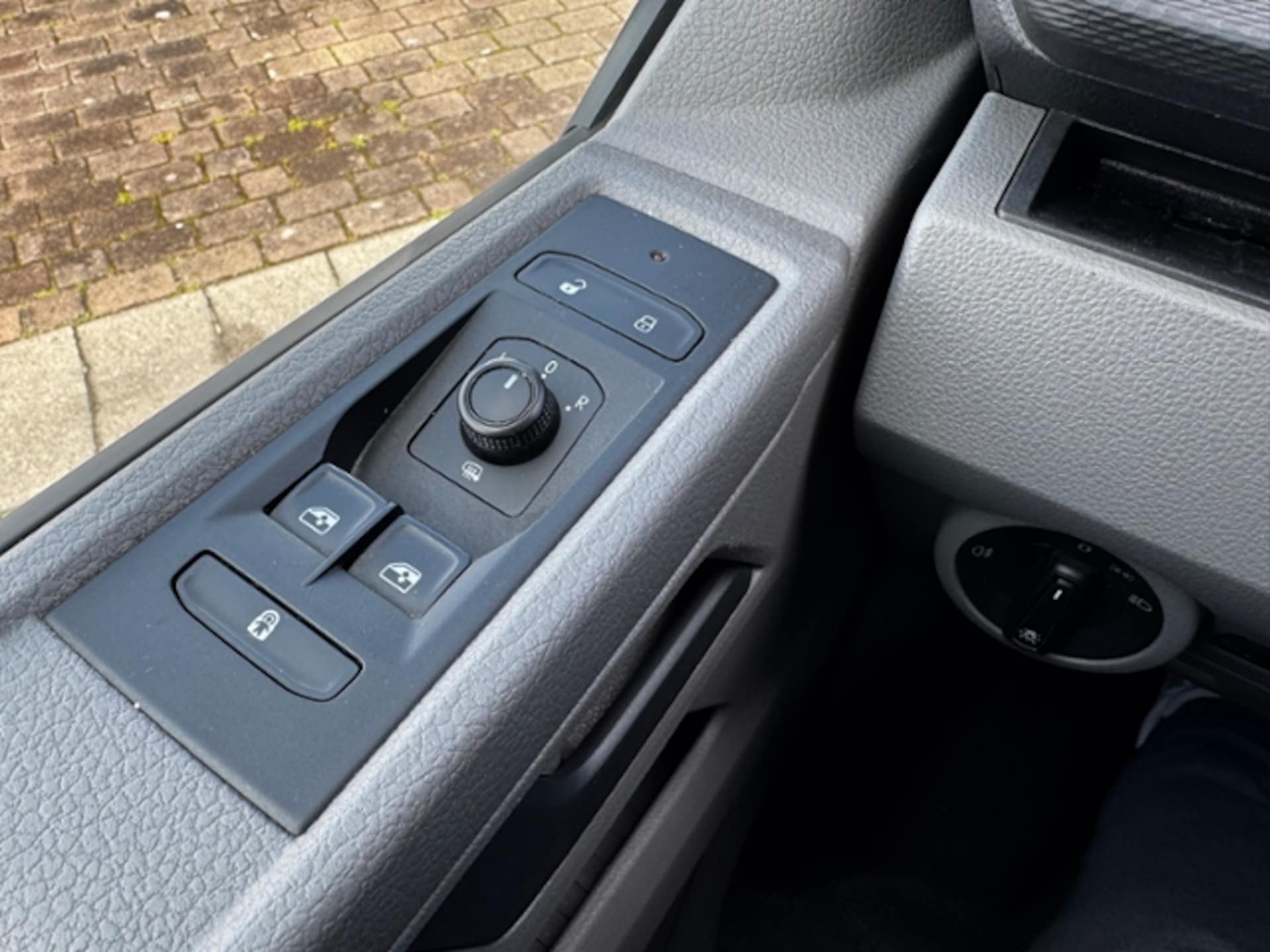 Volkswagen T6.1 Transporter Kombi kurzer Radstand