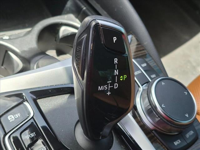 2023 BMW 530