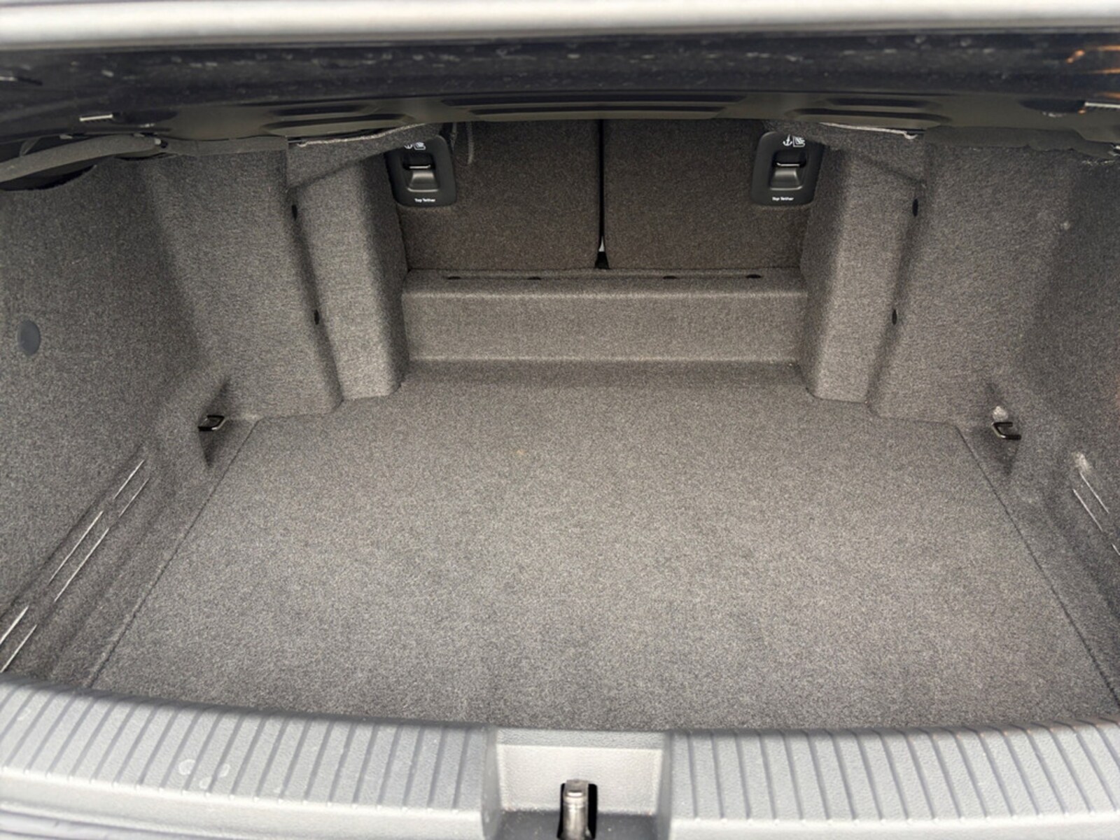 Volkswagen T-Roc Cabriolet – Bild 18
