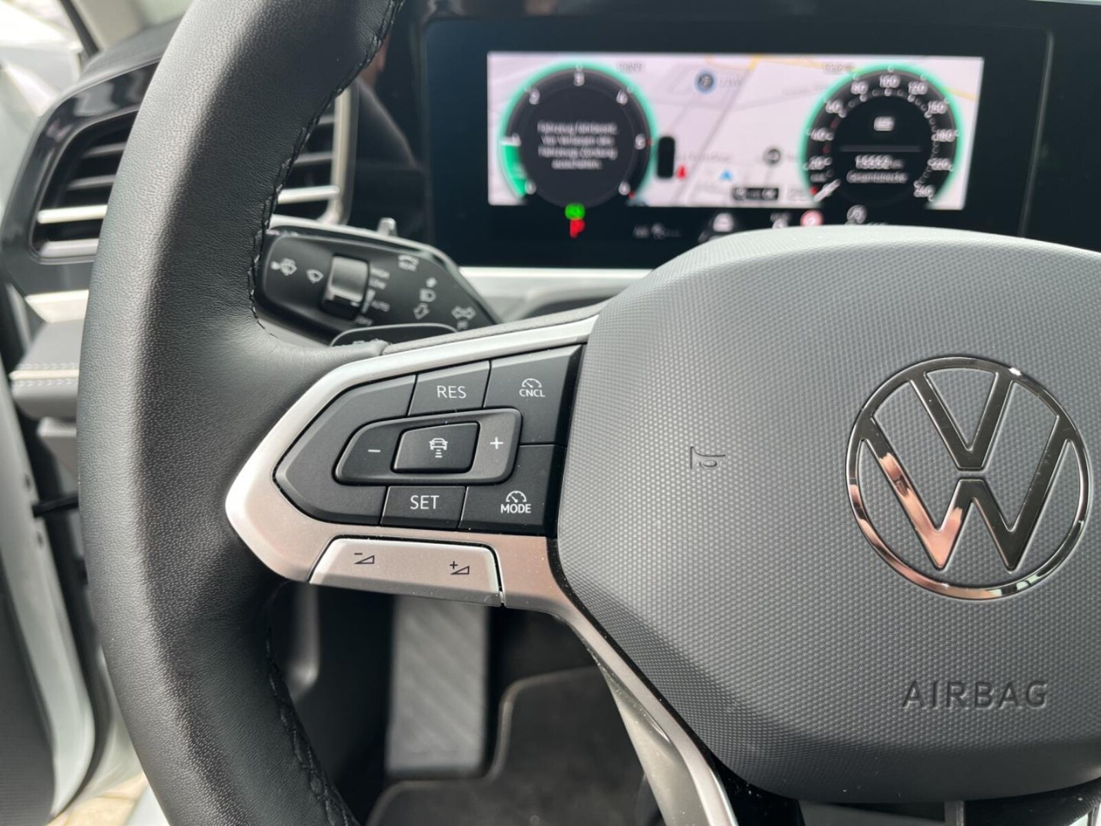 Volkswagen Passat – Bild 15