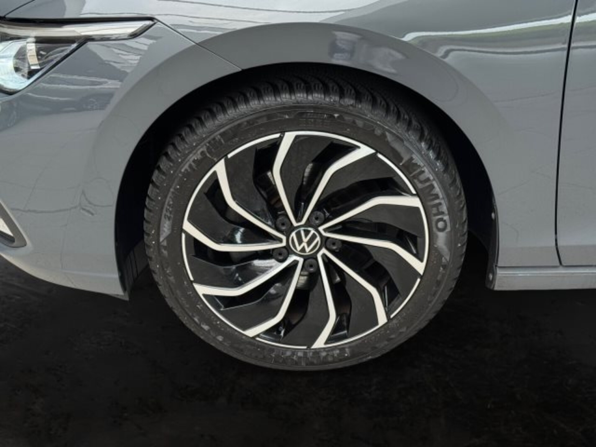 Volkswagen Golf Active