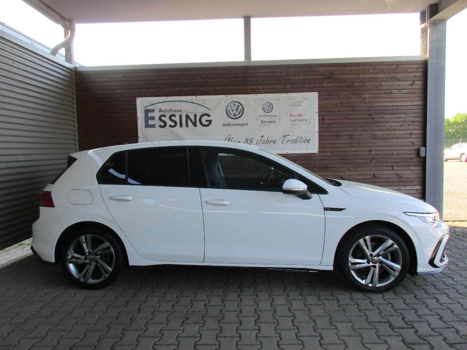 Volkswagen Golf R-Line