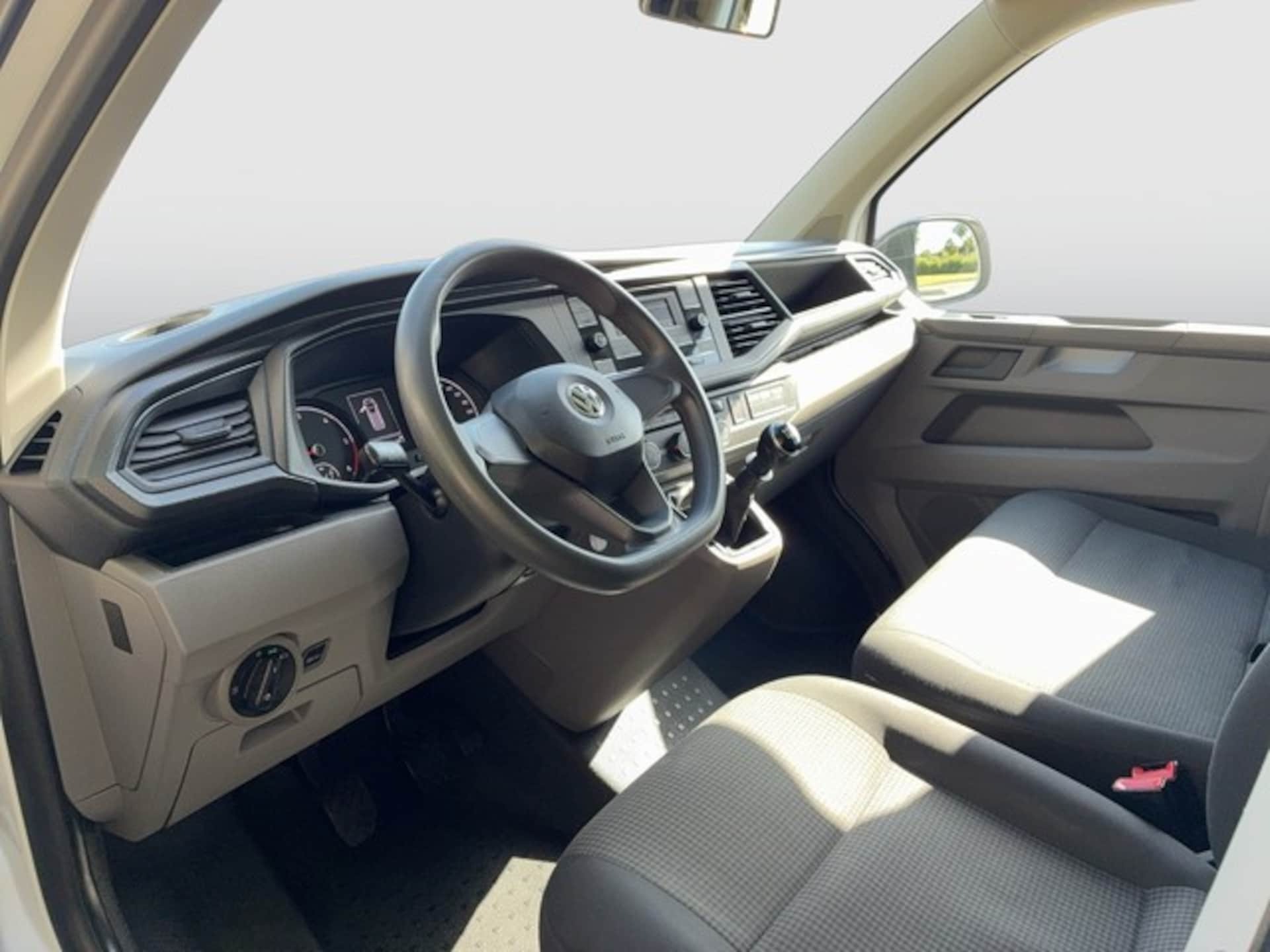 Volkswagen T6.1 Transporter Kasten kurzer Radstand