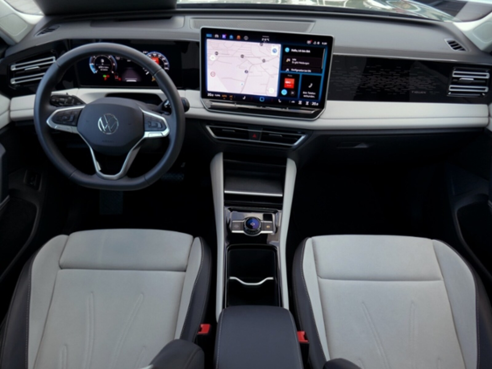 Volkswagen Tiguan – Bild 12