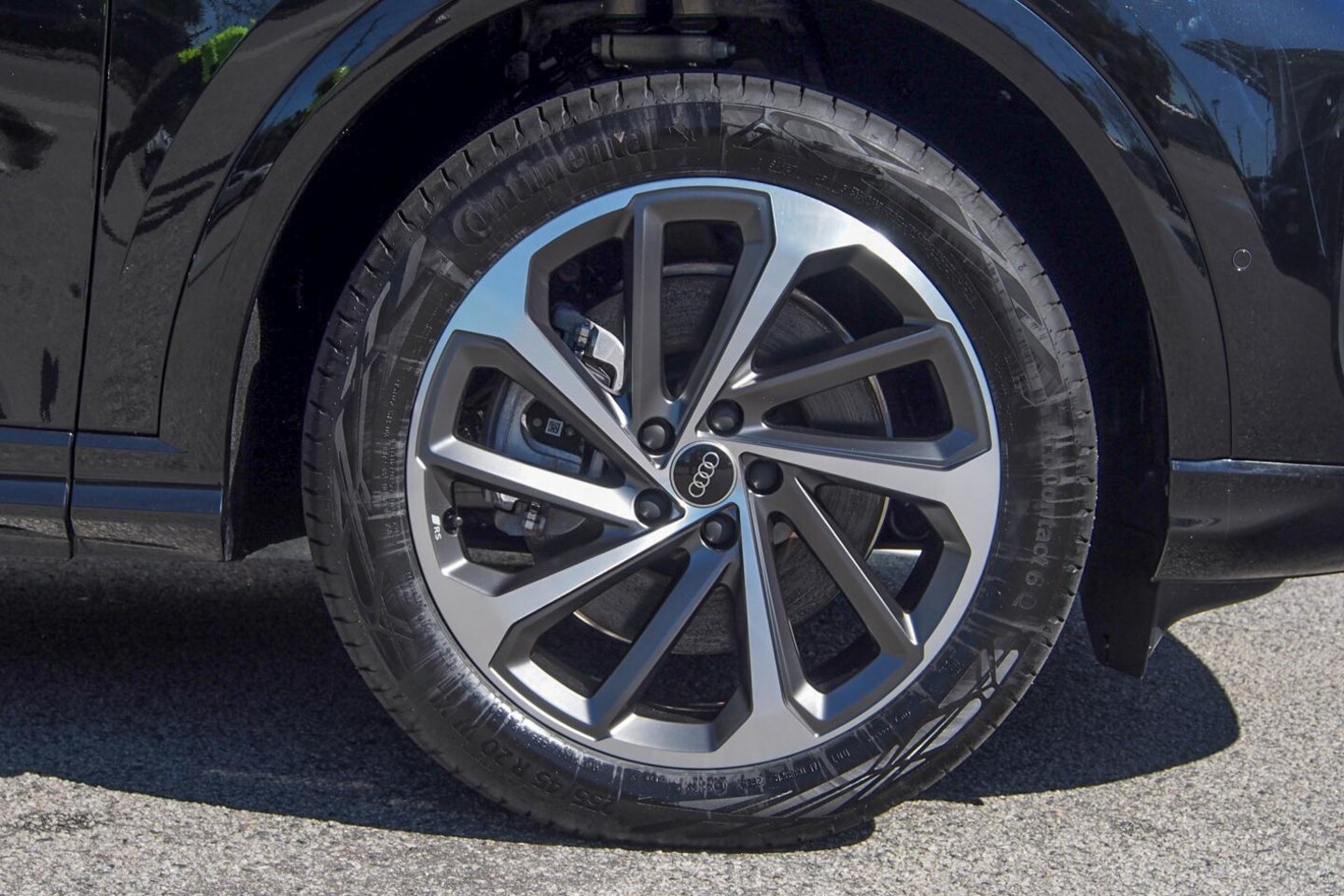 Image about Audi Q5 Sportback TDI quattro 150 kW sport