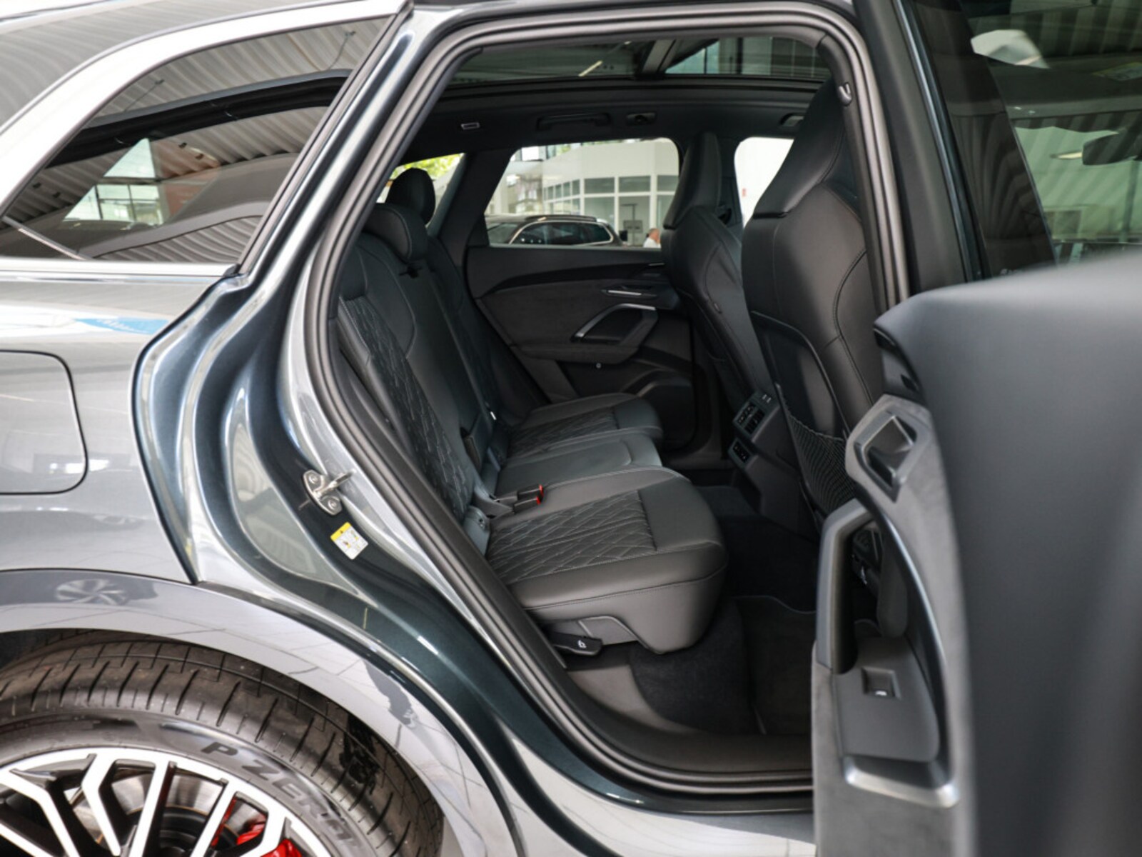 Audi SQ5 – Bild 4