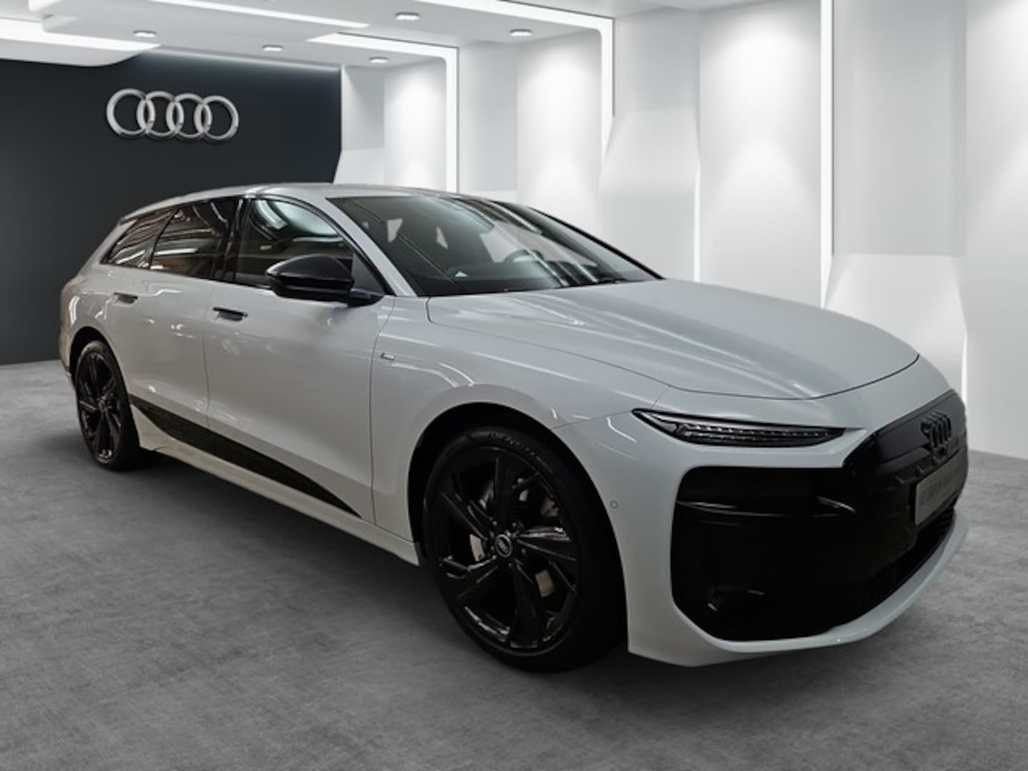 Bild über Audi A6 Avant e-tron S line business e-tron performance 270 kW - für weitere Informationen kontaktieren Sie den Audi Partner