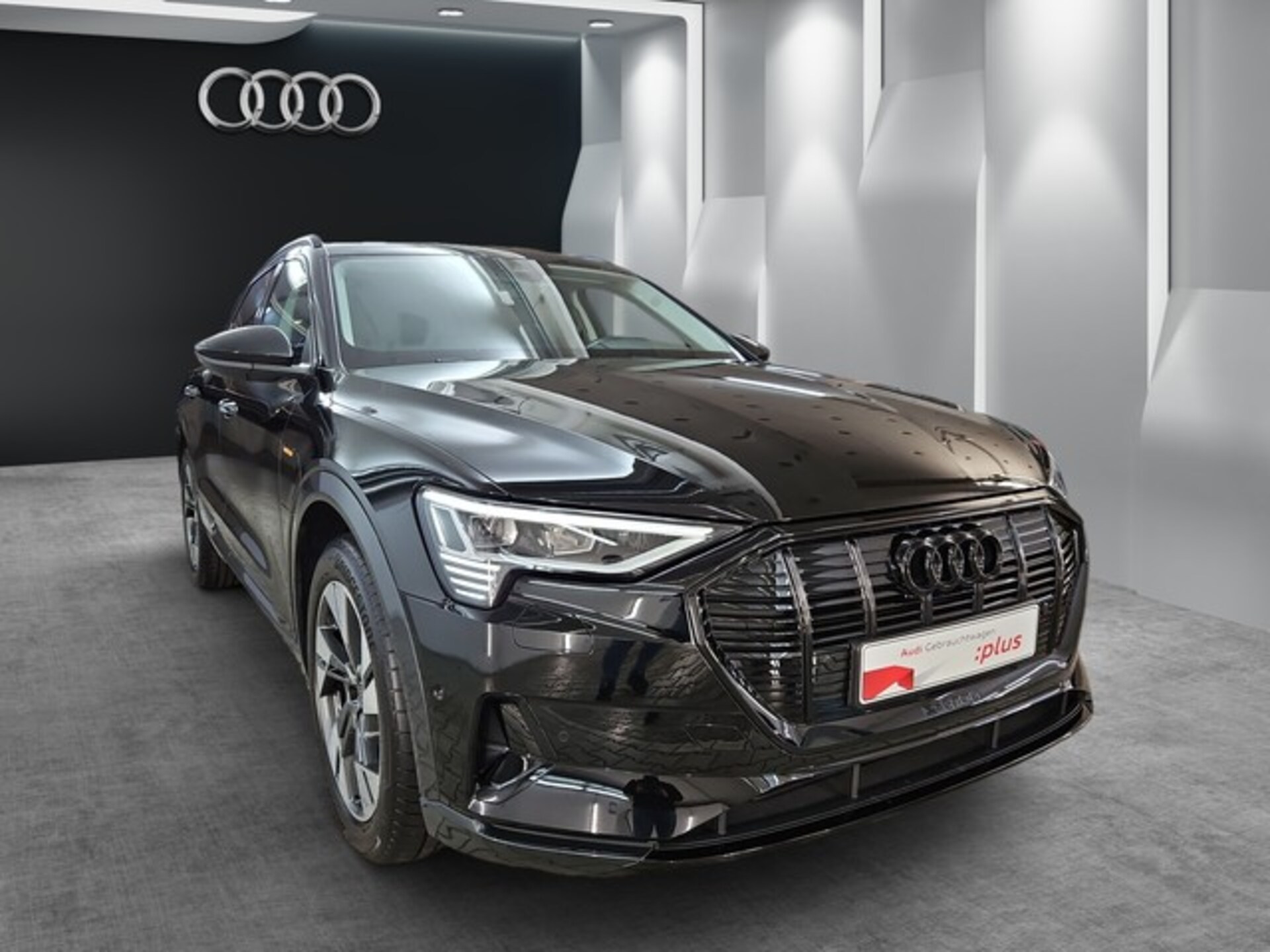 Audi e-tron advanced