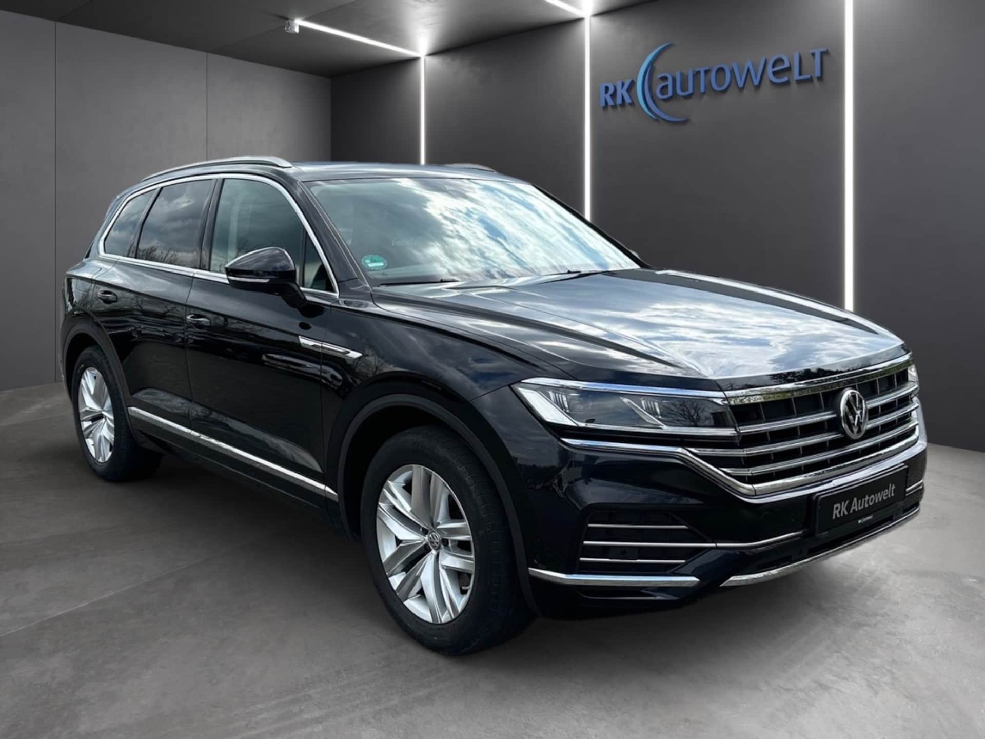 Volkswagen Touareg Basis-Modell