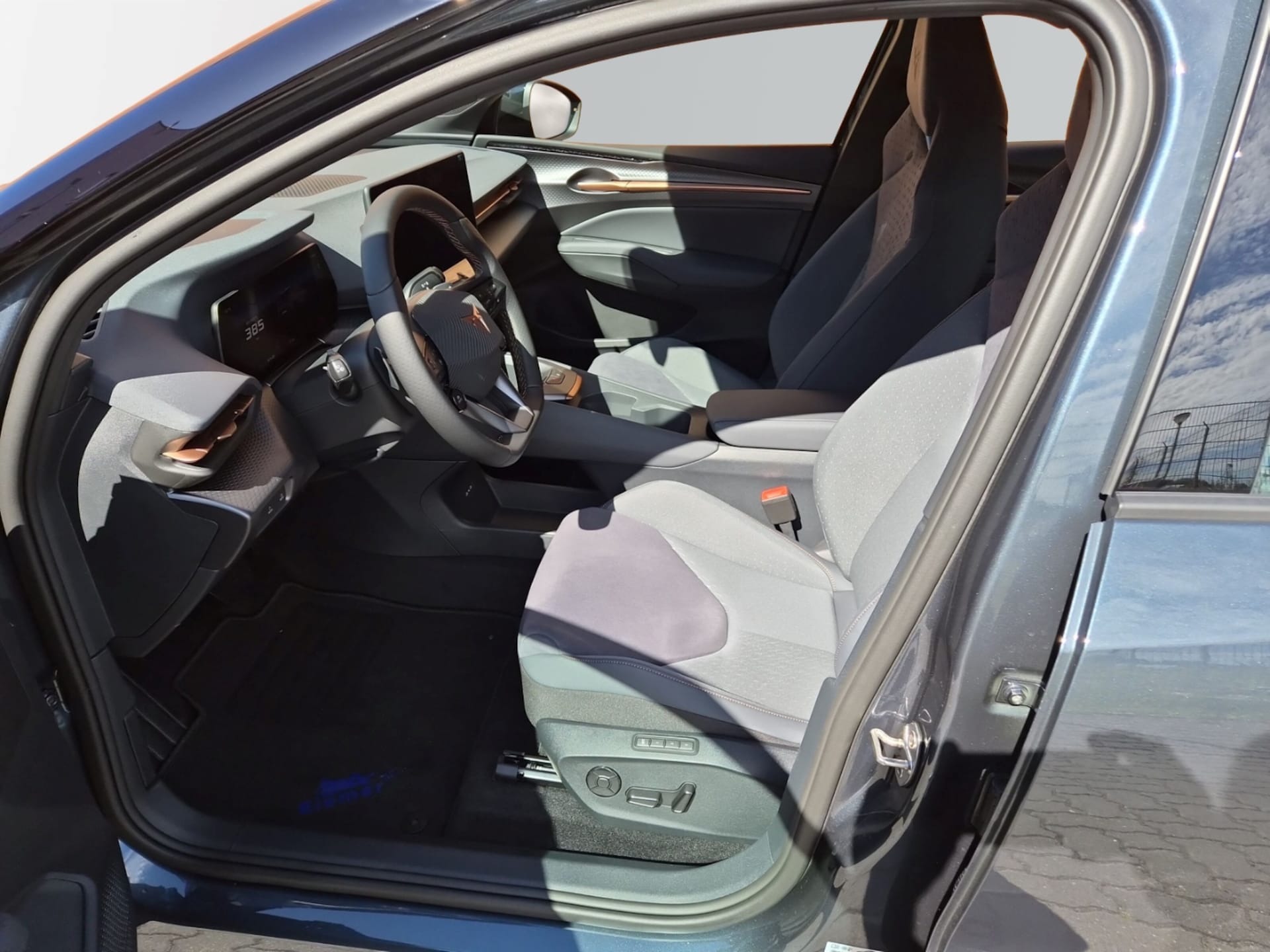 CUPRA Raval Endurance