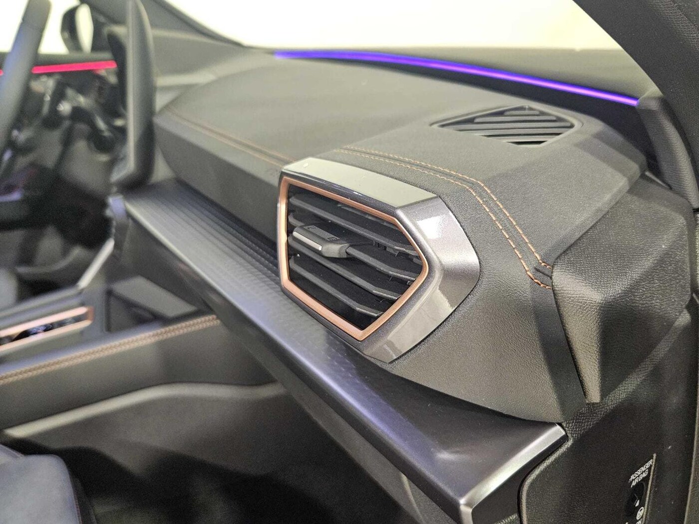 CUPRA Formentor 1.5 eTSI Beyond DSG 110 kW (150 CV) — photo 16