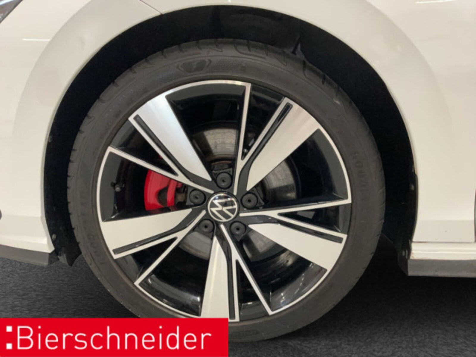 Volkswagen Golf – Bild 8