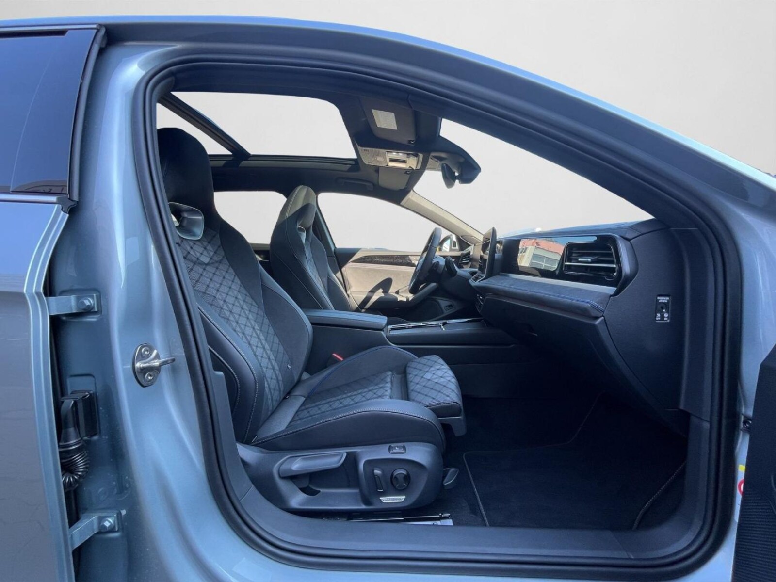 Volkswagen Passat – Bild 4