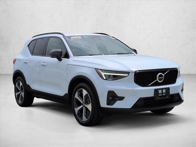 2024 Volvo XC40